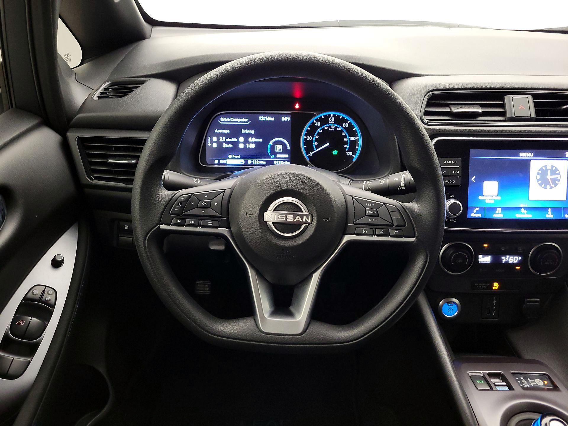 Thumbnail: 2025 Nissan Leaf - 10