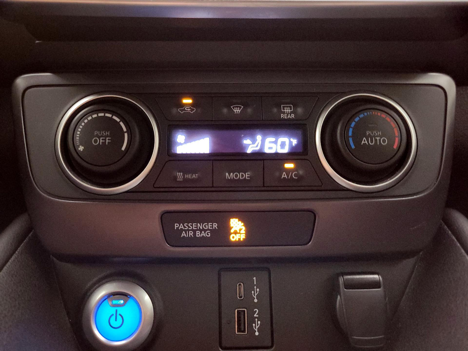 Thumbnail: 2025 Nissan Leaf - 16