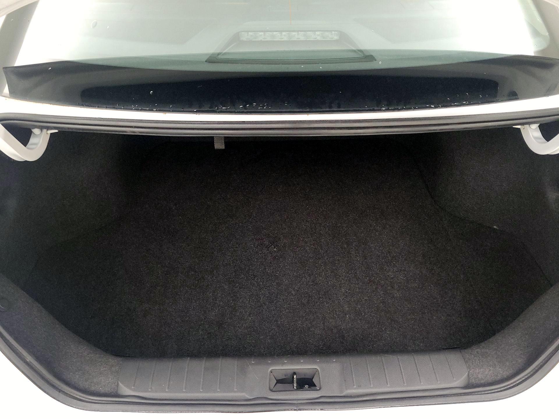 Thumbnail: 2023 Nissan Sentra - 16