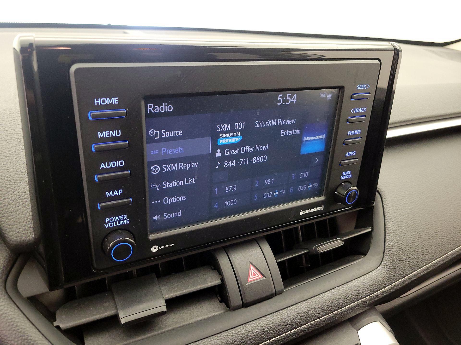 Thumbnail: 2020 Toyota RAV4 - 15