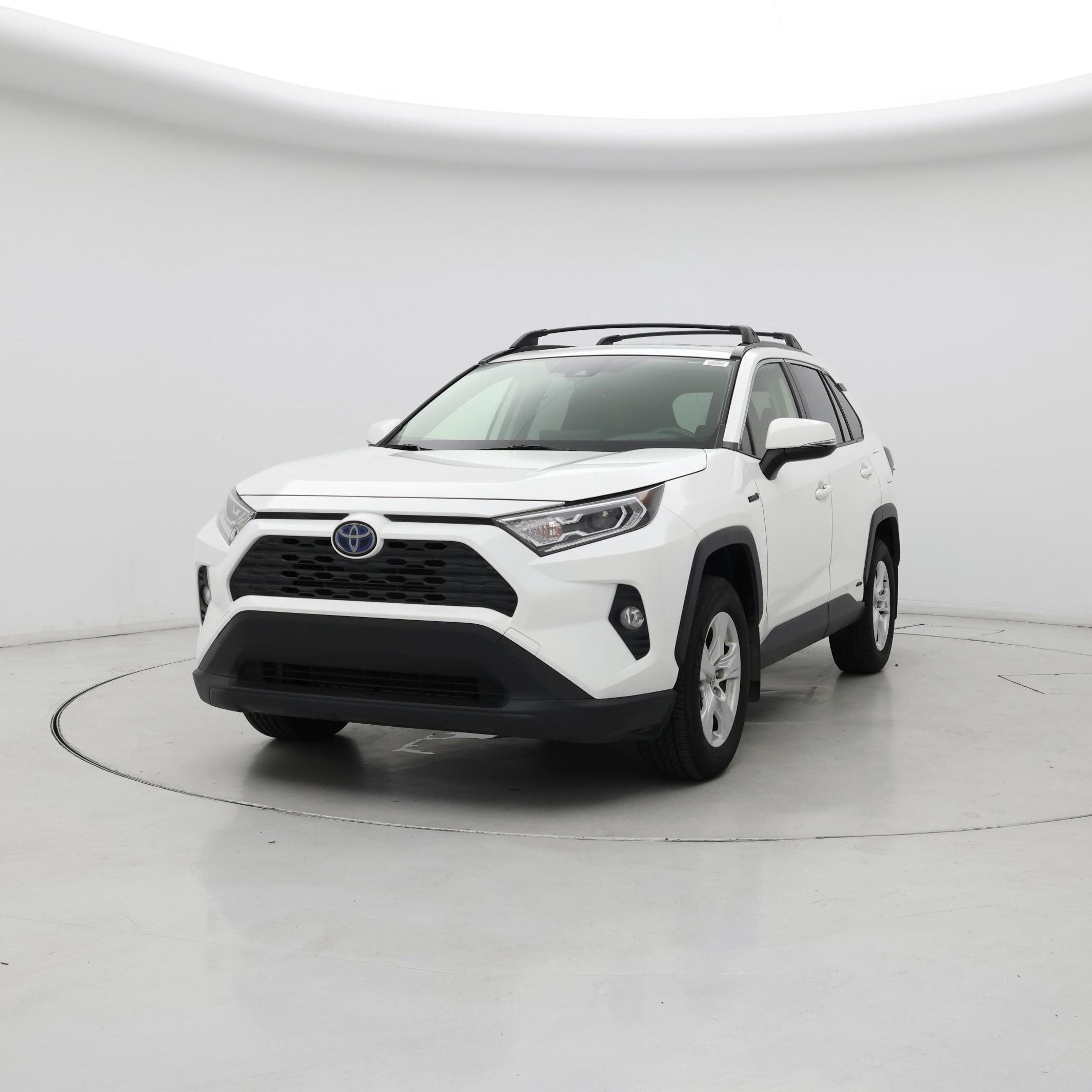 Thumbnail: 2020 Toyota RAV4 - 4