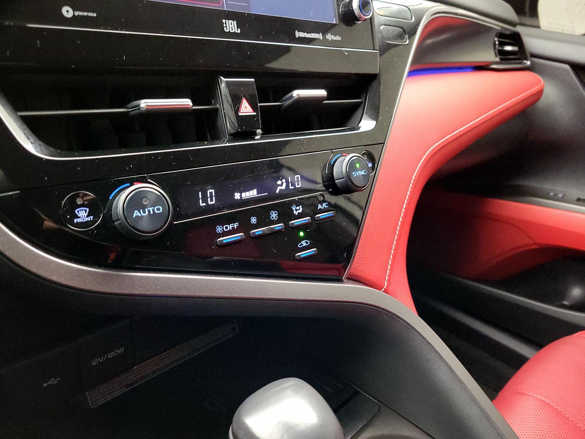 Thumbnail: 2021 Toyota Camry - 17