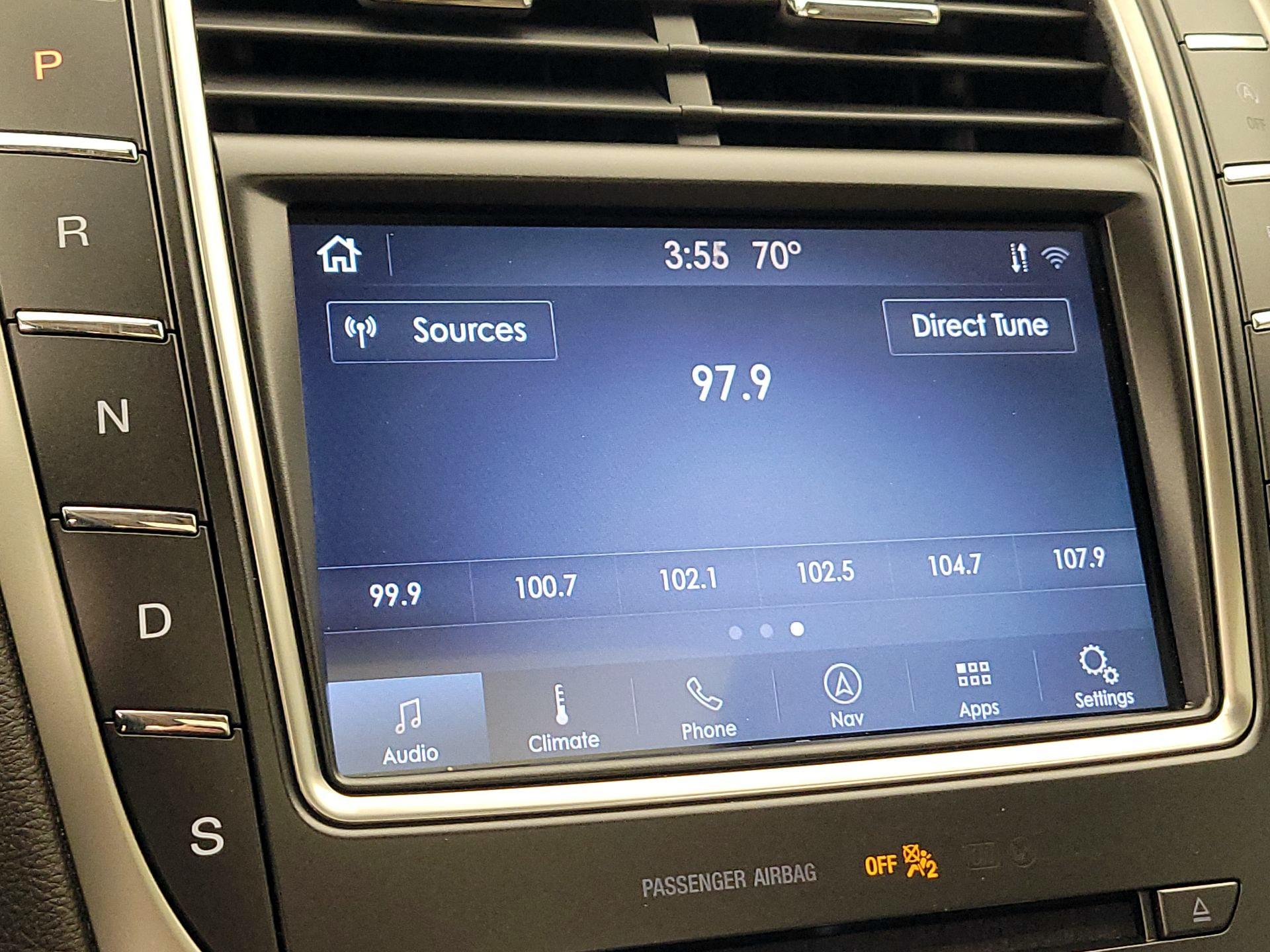 Thumbnail: 2020 Lincoln Nautilus - 16