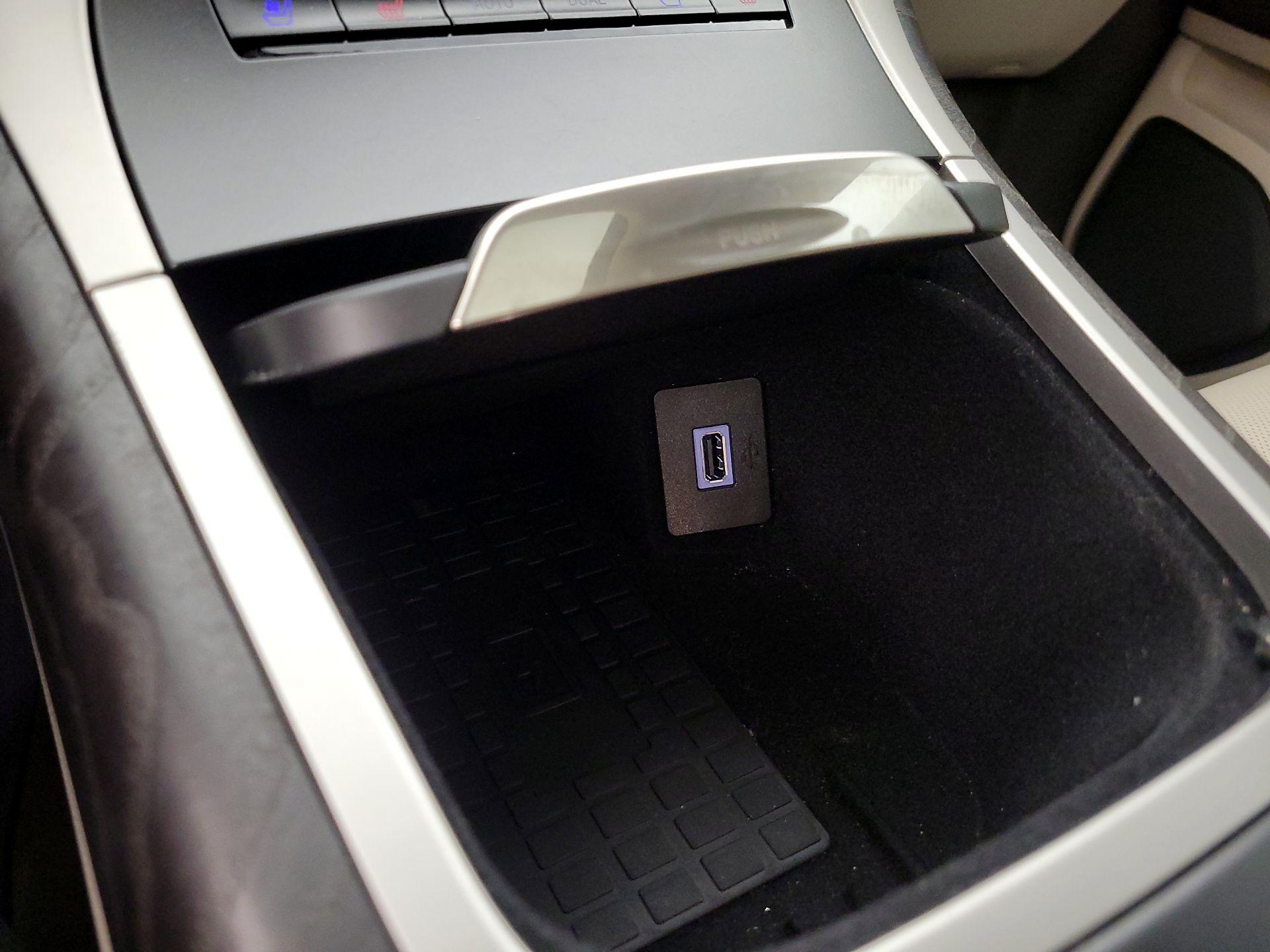 Thumbnail: 2020 Lincoln Nautilus - 19