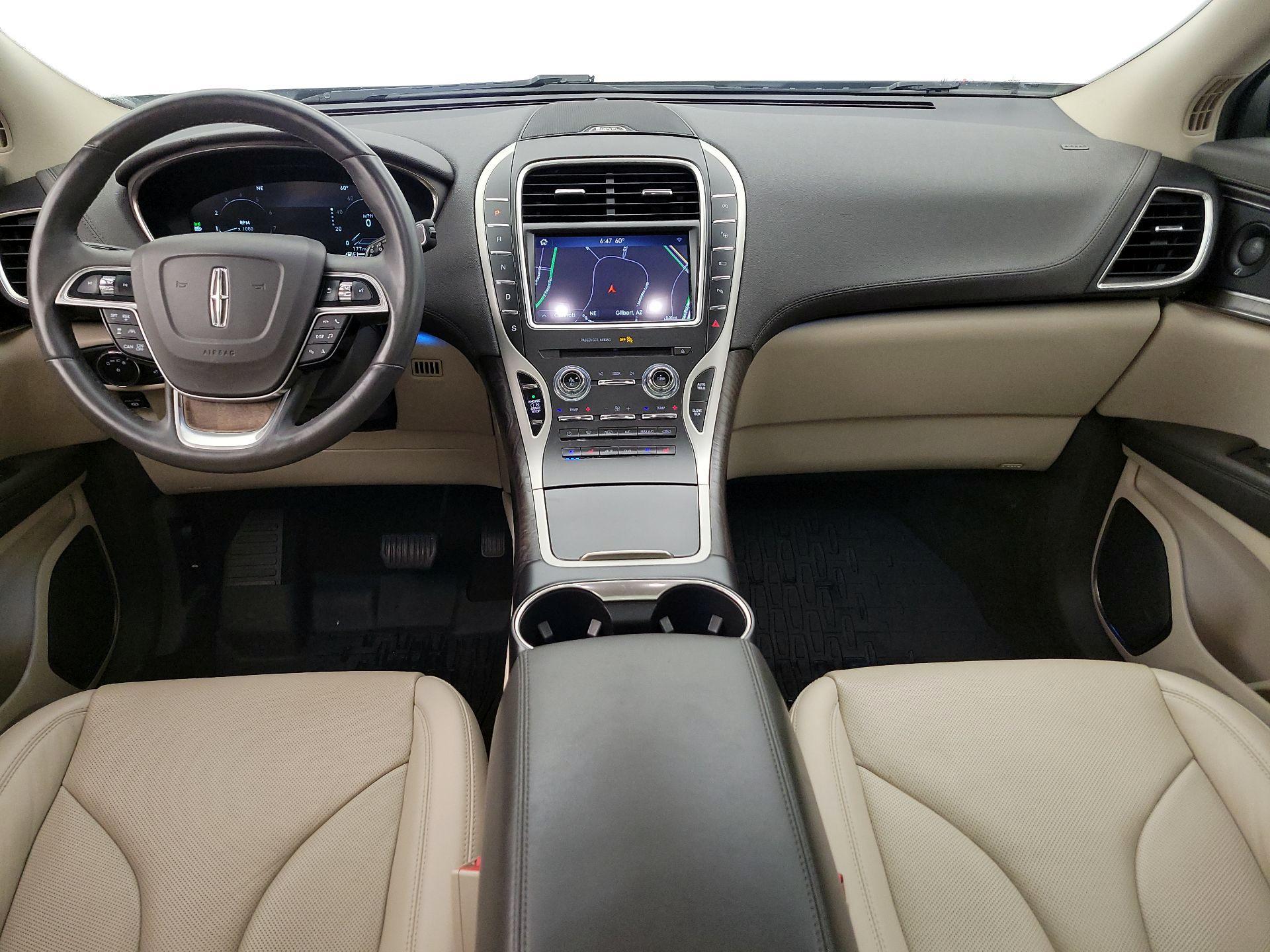 Thumbnail: 2020 Lincoln Nautilus - 9