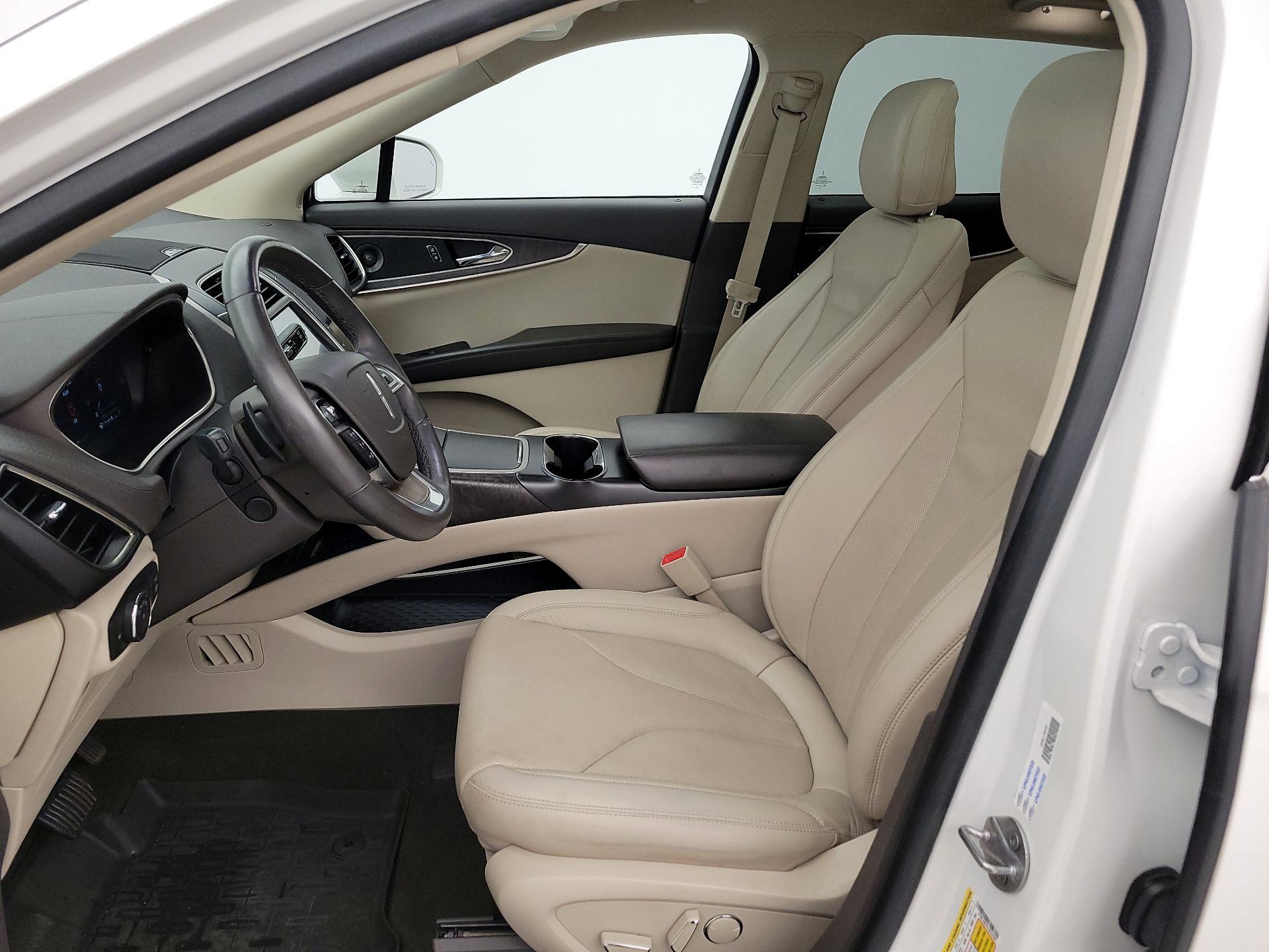 Thumbnail: 2020 Lincoln Nautilus - 11