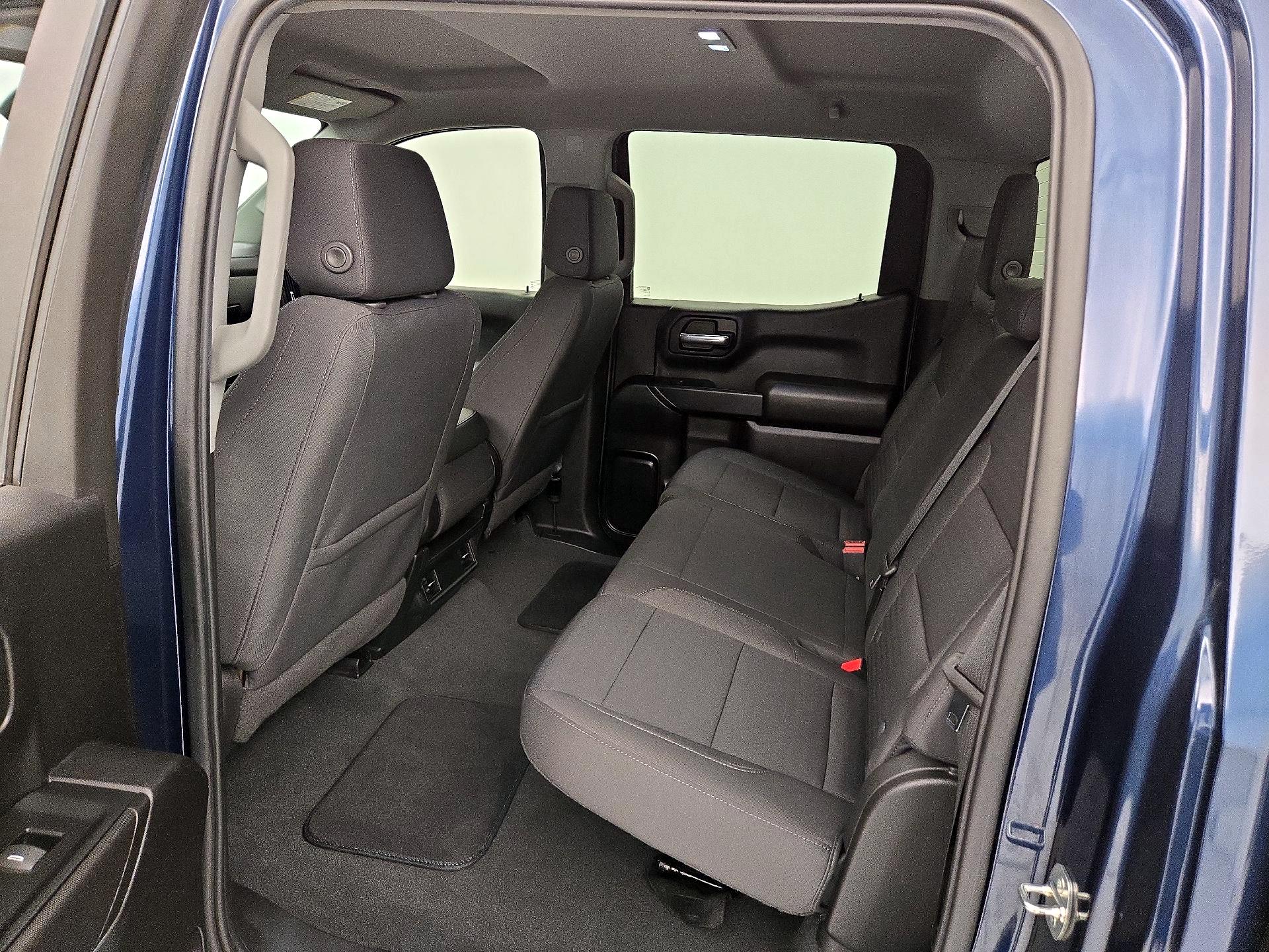 Thumbnail: 2022 Chevrolet Silverado 1500 - 19