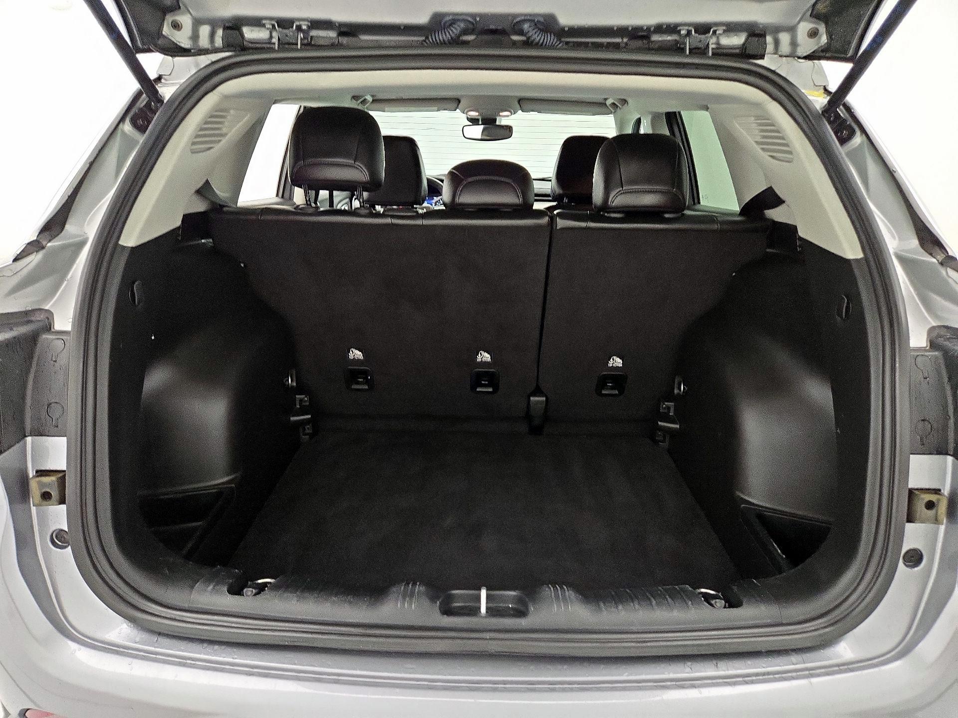 Thumbnail: 2022 Jeep Compass - 20