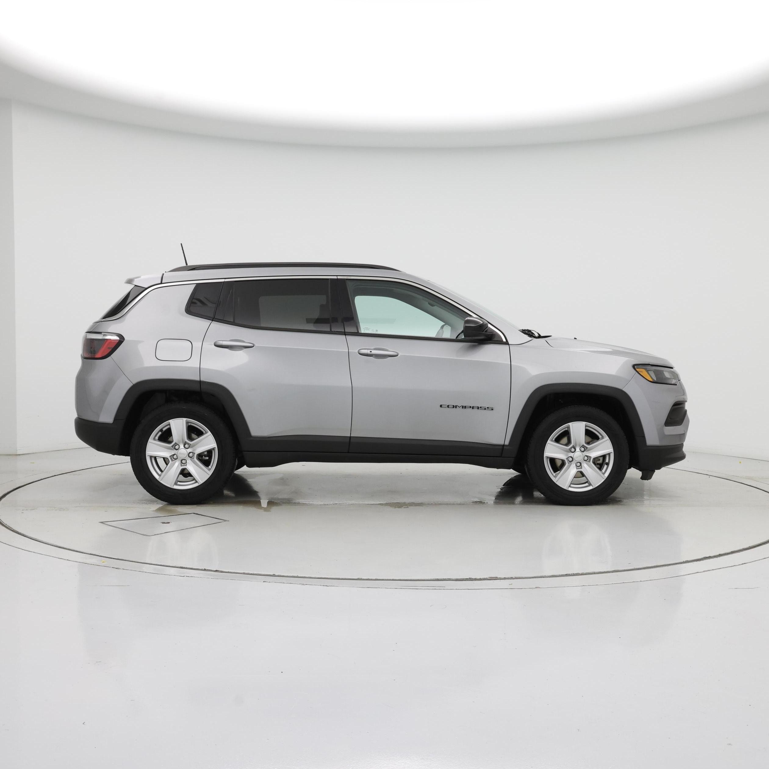 Thumbnail: 2022 Jeep Compass - 7