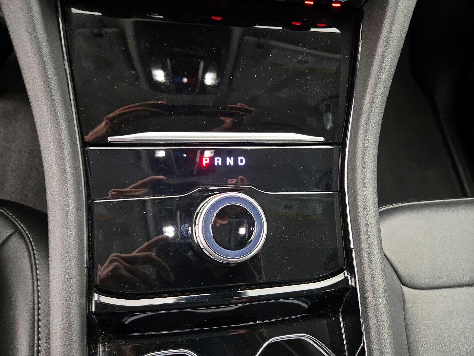 Thumbnail: 2023 Jeep Grand Cherokee - 18