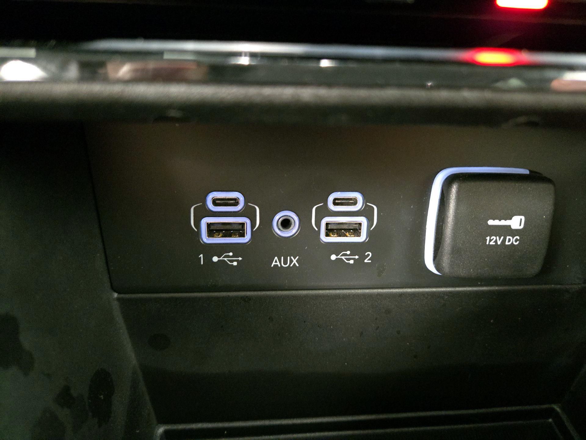 Thumbnail: 2023 Jeep Grand Cherokee - 19