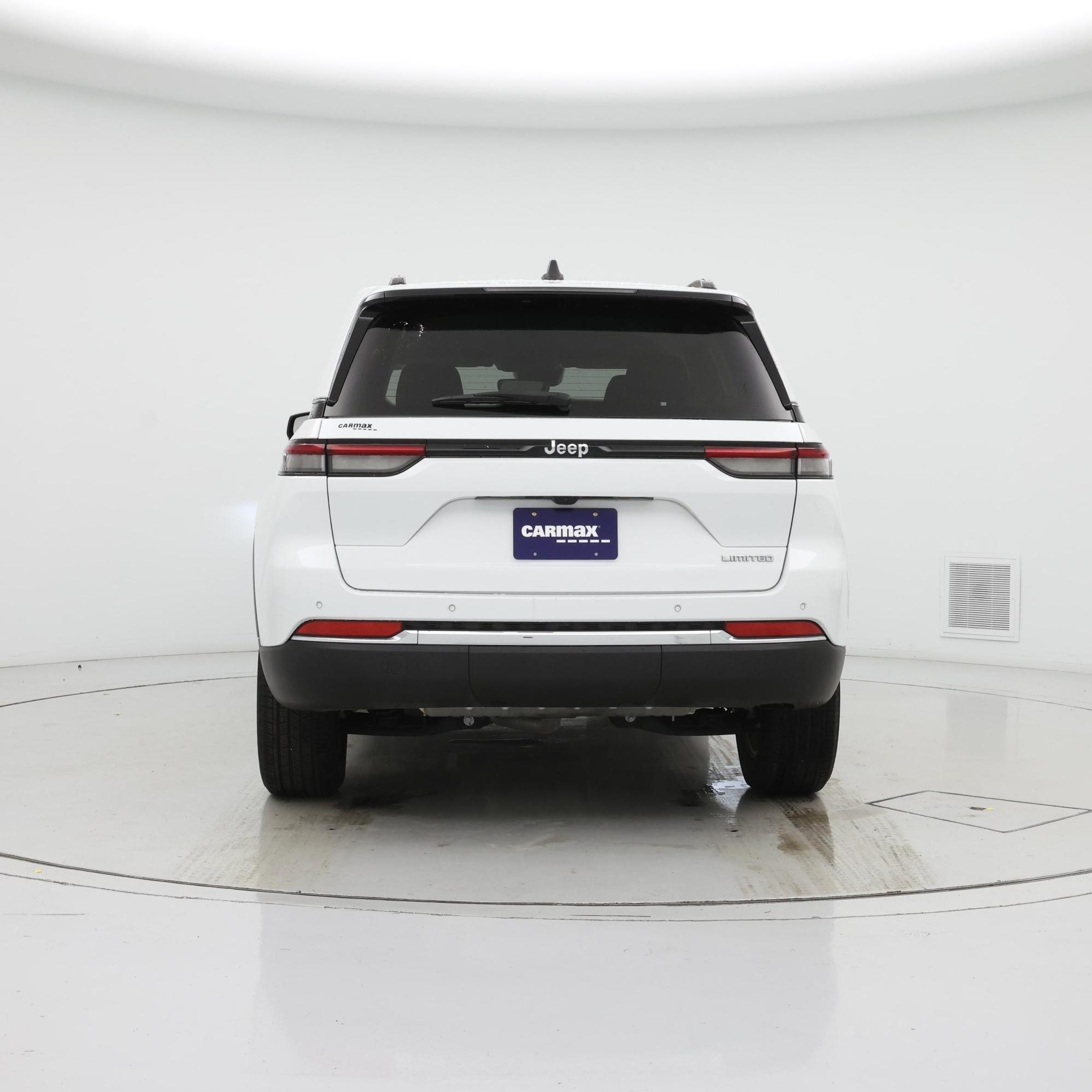 Thumbnail: 2023 Jeep Grand Cherokee - 6