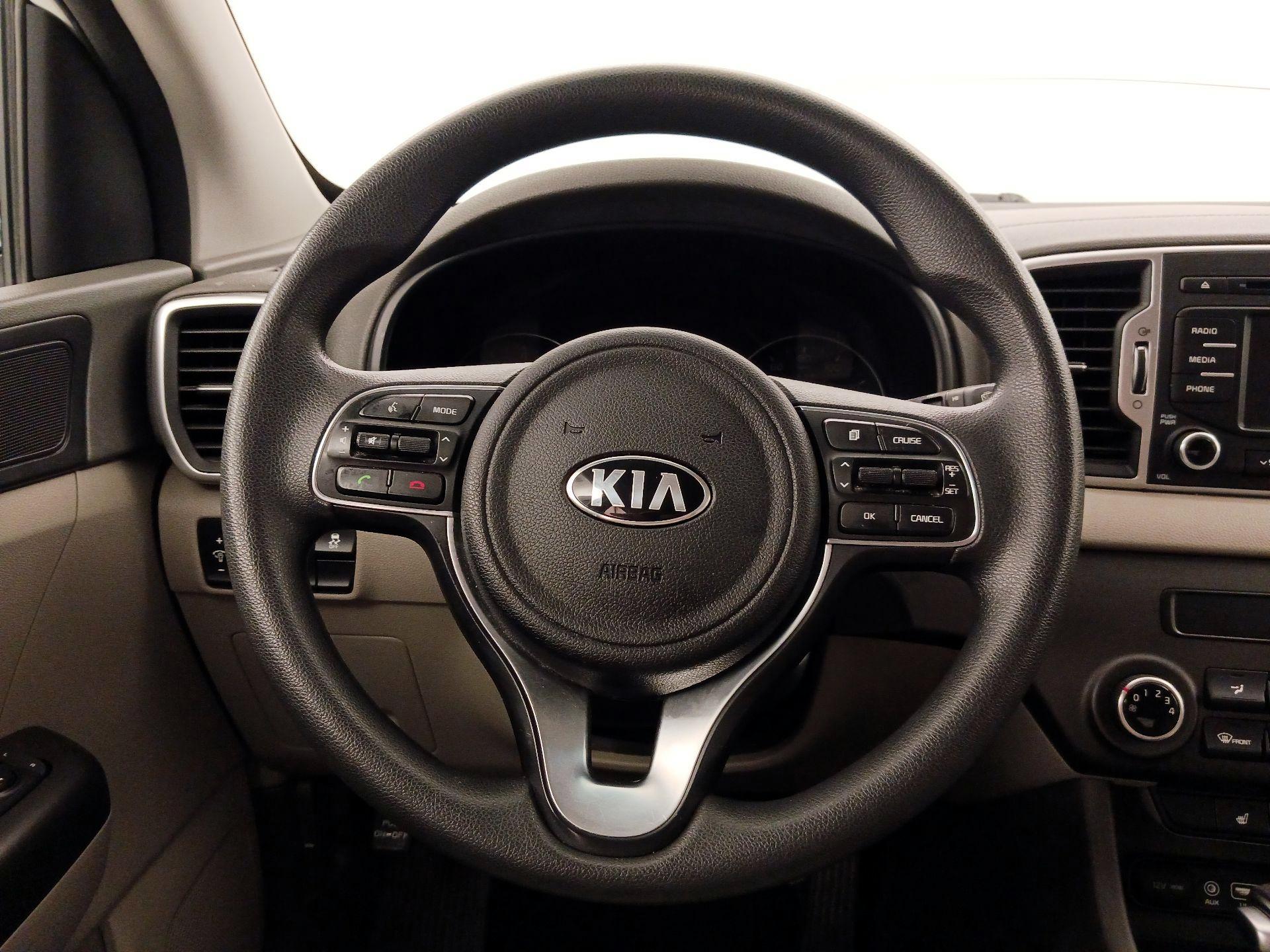 Thumbnail: 2017 Kia Sportage - 10