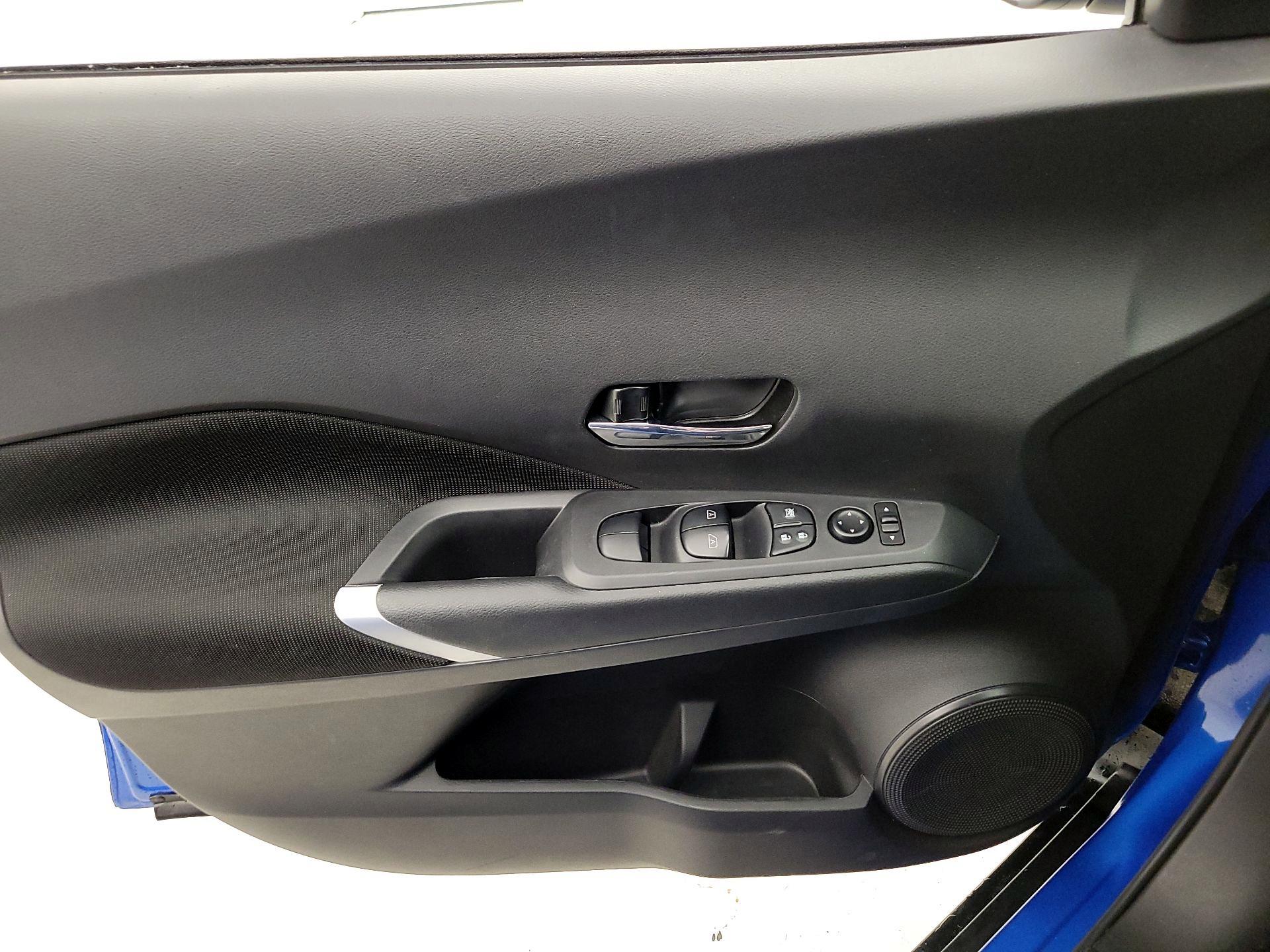 Thumbnail: 2022 Nissan Kicks - 12