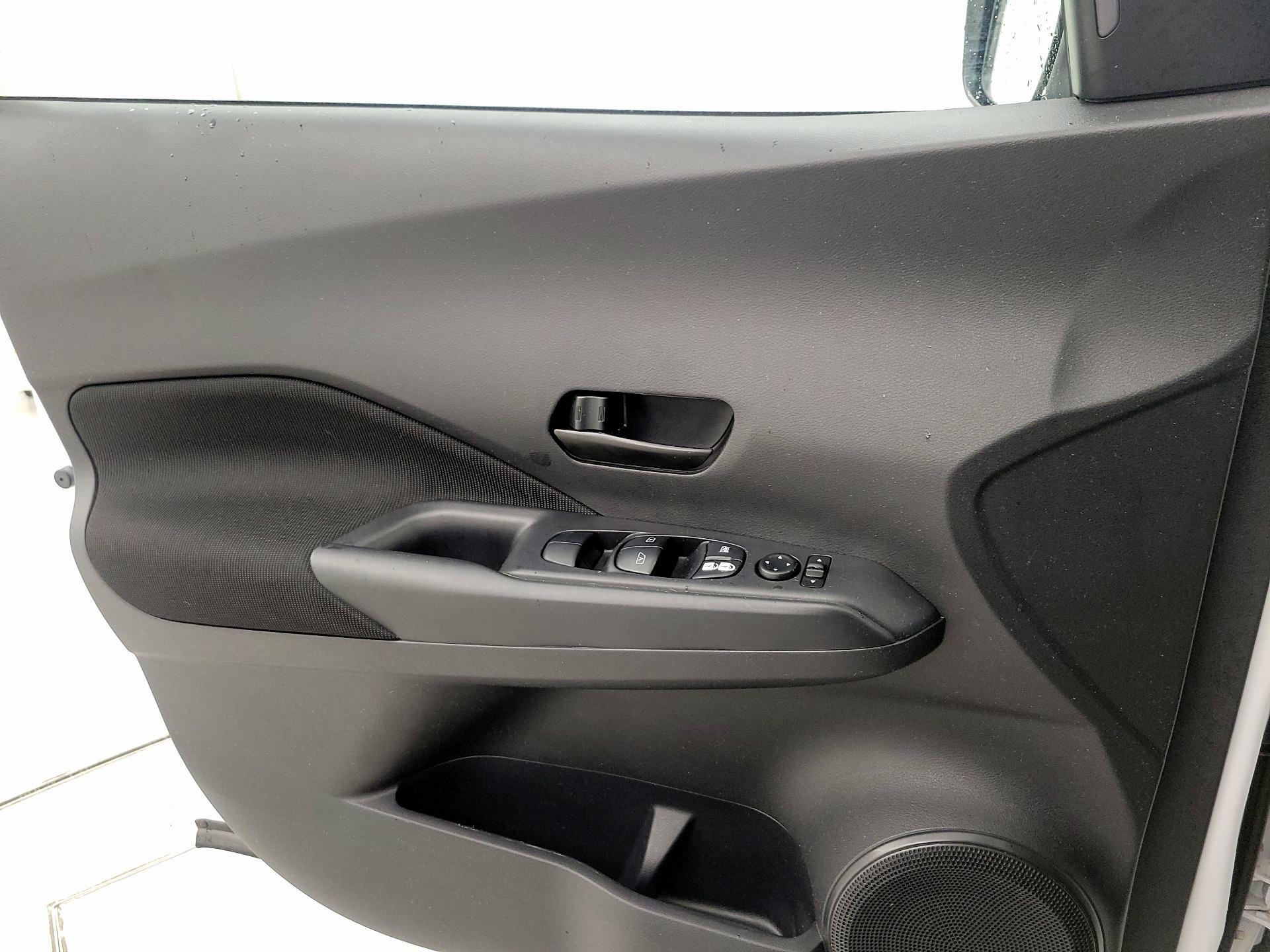 Thumbnail: 2024 Nissan Kicks - 12