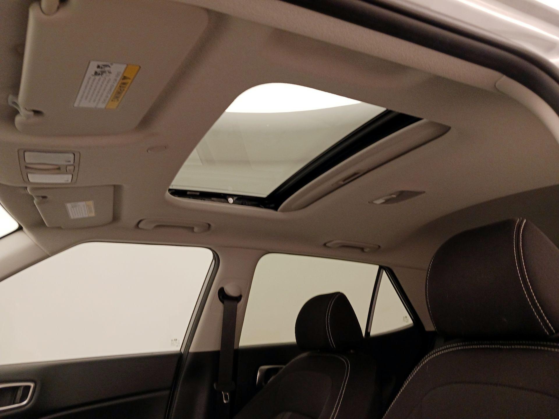 Thumbnail: 2025 Hyundai Venue - 19