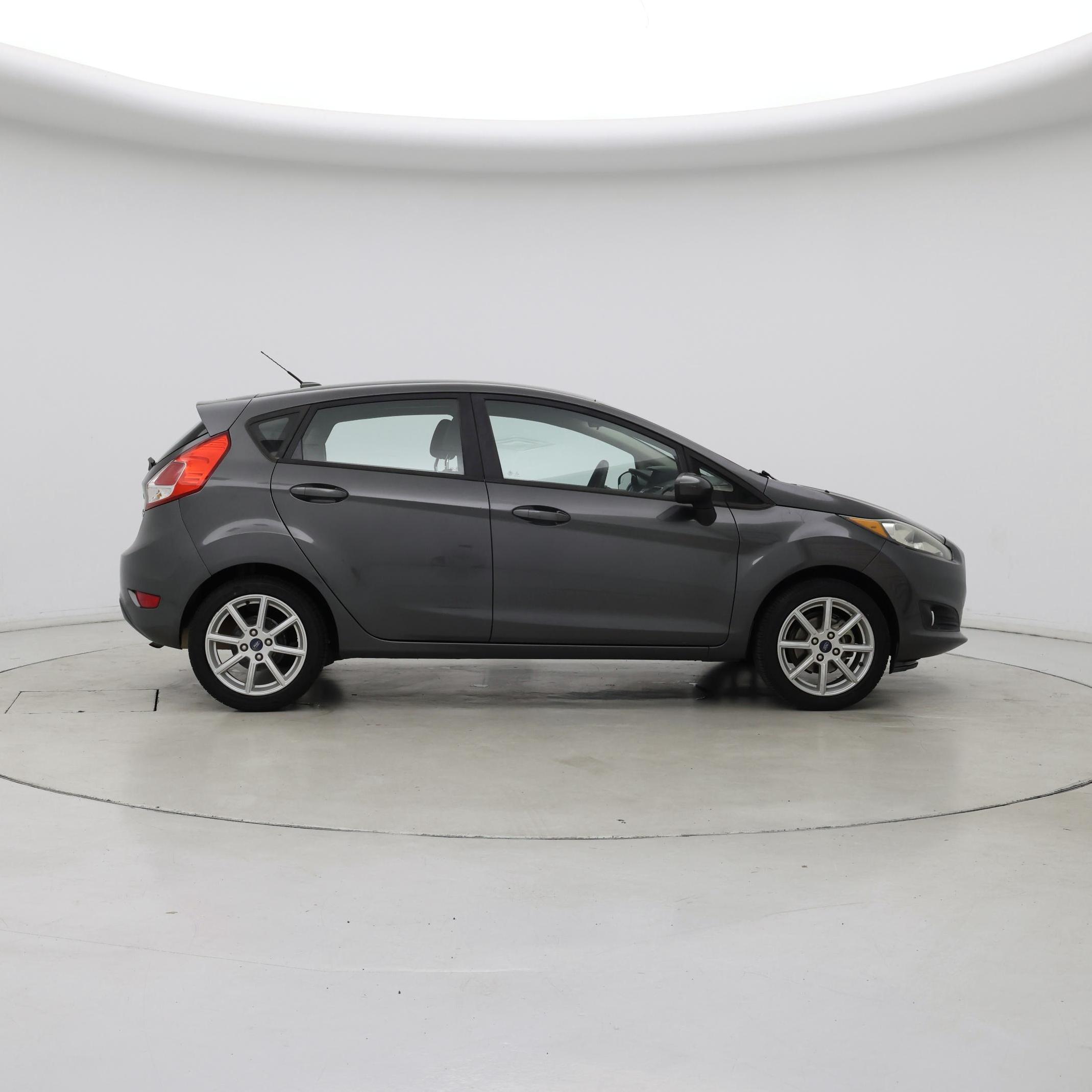 Thumbnail: 2019 Ford Fiesta - 7