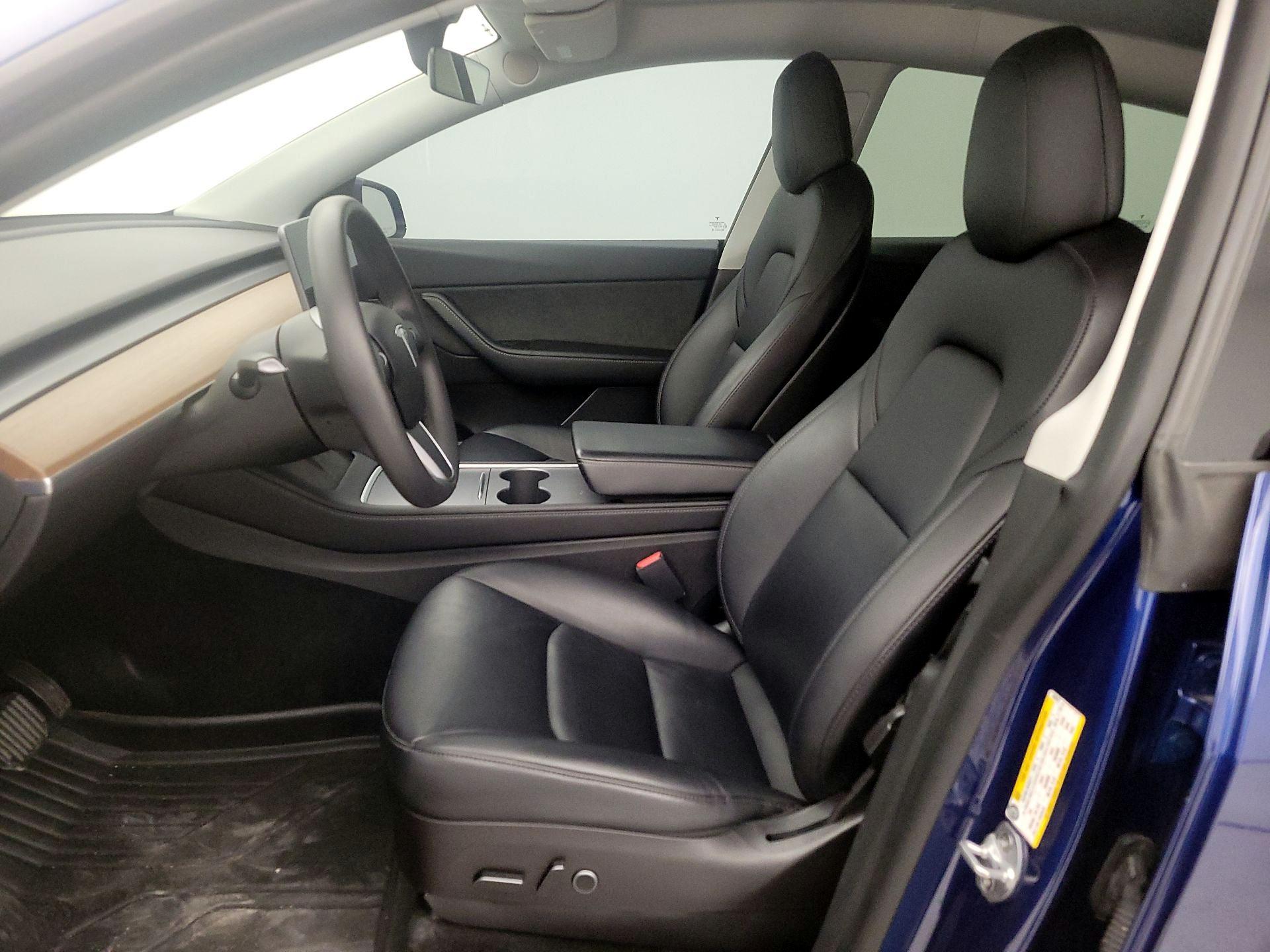 Thumbnail: 2022 Tesla Model Y - 11