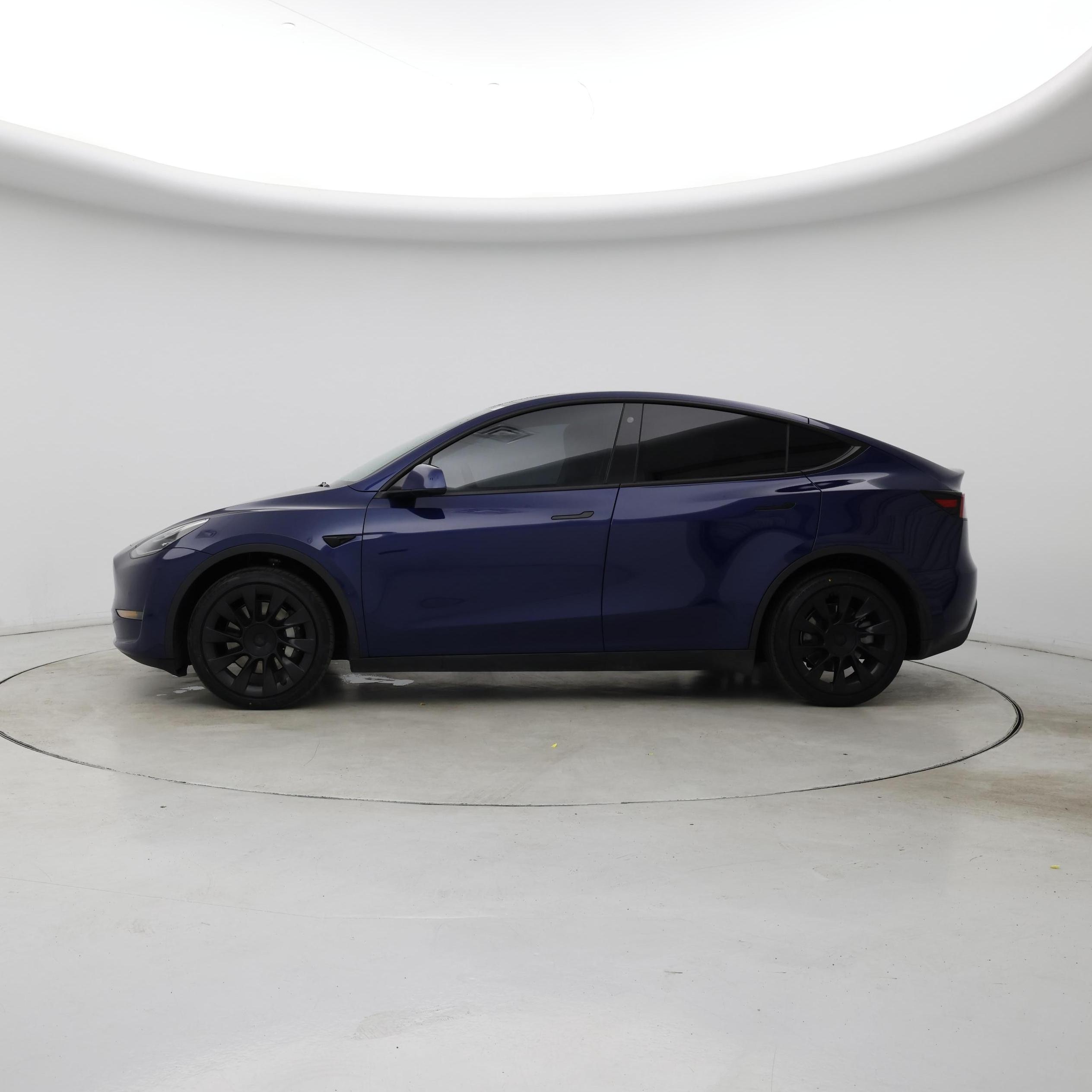 Thumbnail: 2022 Tesla Model Y - 3