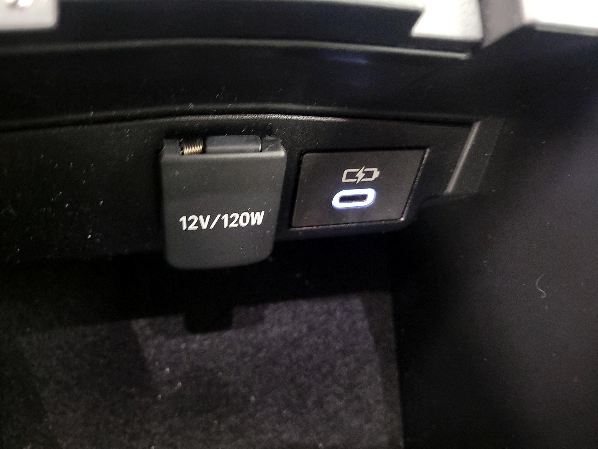 Thumbnail: 2024 Toyota Corolla - 18