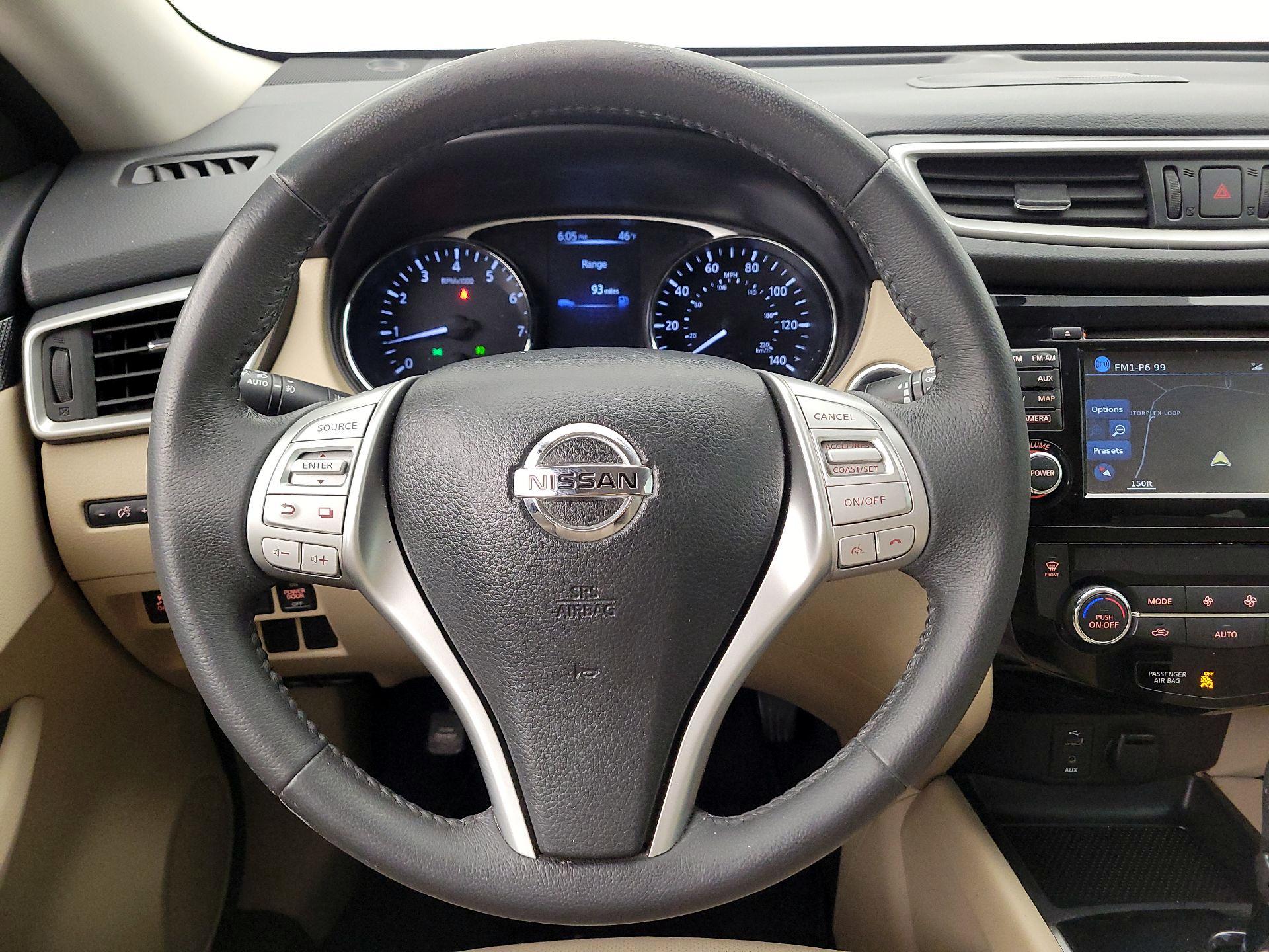 Thumbnail: 2016 Nissan Rogue - 10