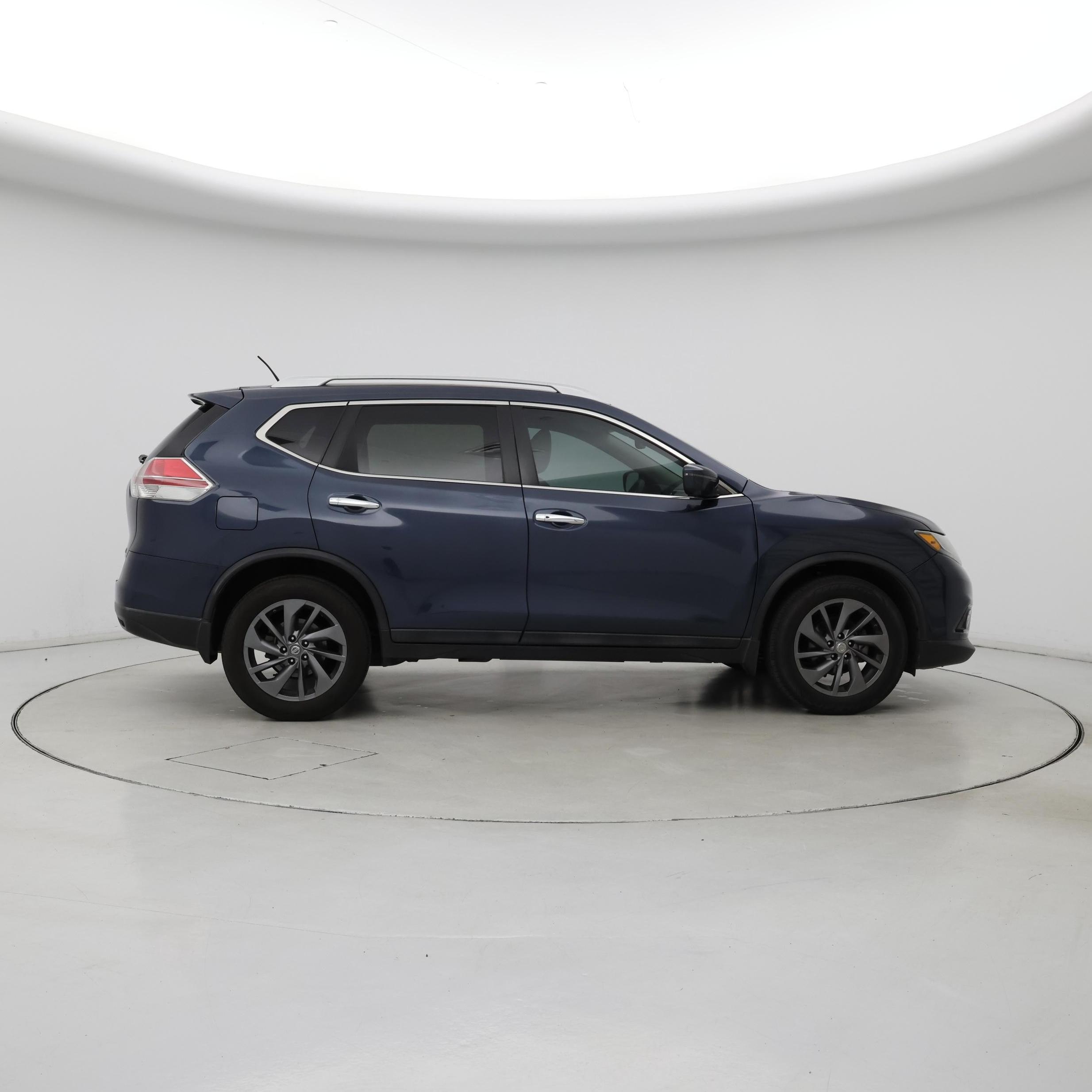 Thumbnail: 2016 Nissan Rogue - 7