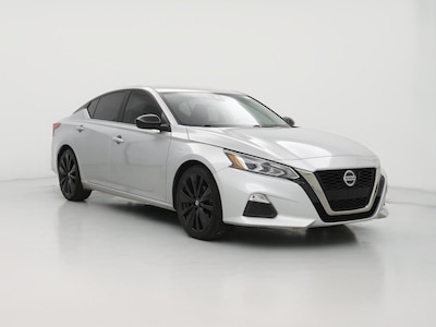2022 Nissan Altima SR