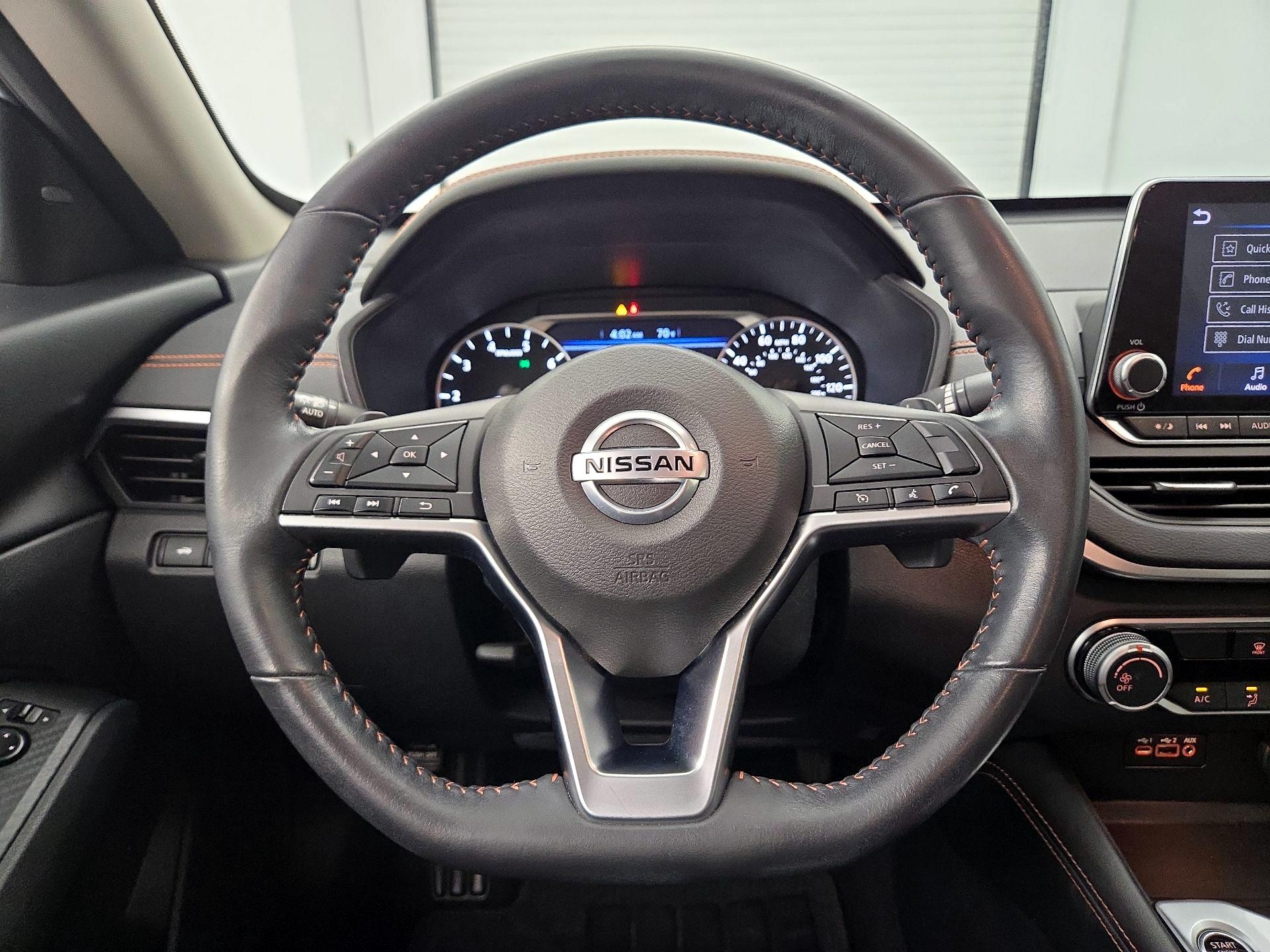 Thumbnail: 2022 Nissan Altima - 10