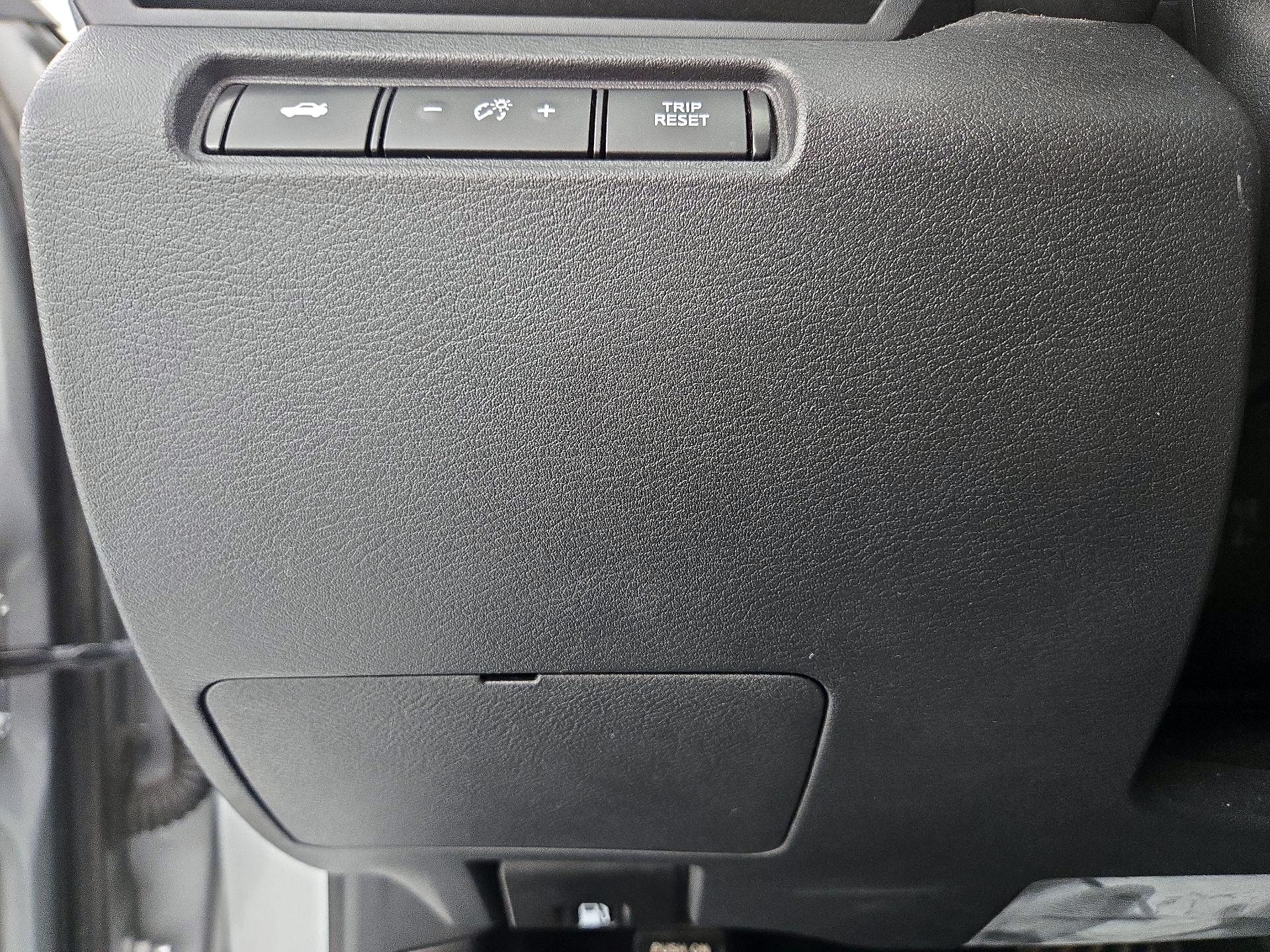 Thumbnail: 2022 Nissan Altima - 13