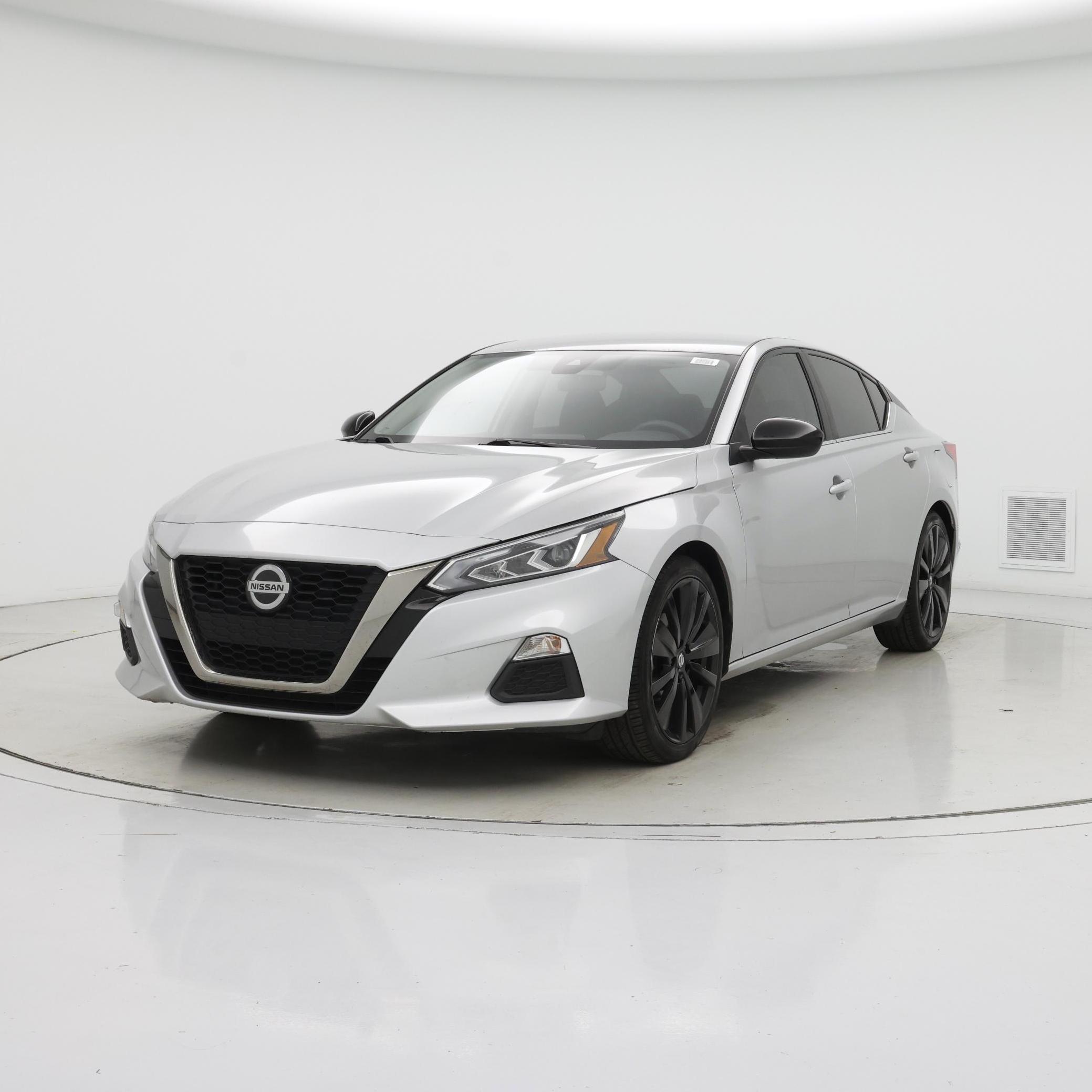 Thumbnail: 2022 Nissan Altima - 4