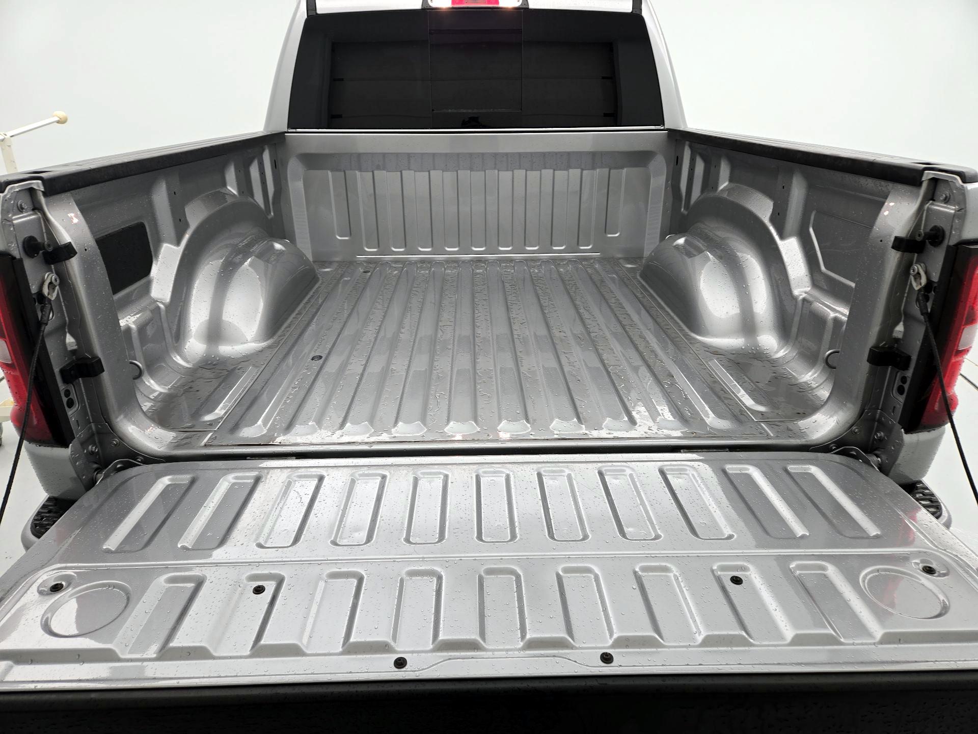 Thumbnail: 2025 RAM 1500 - 20