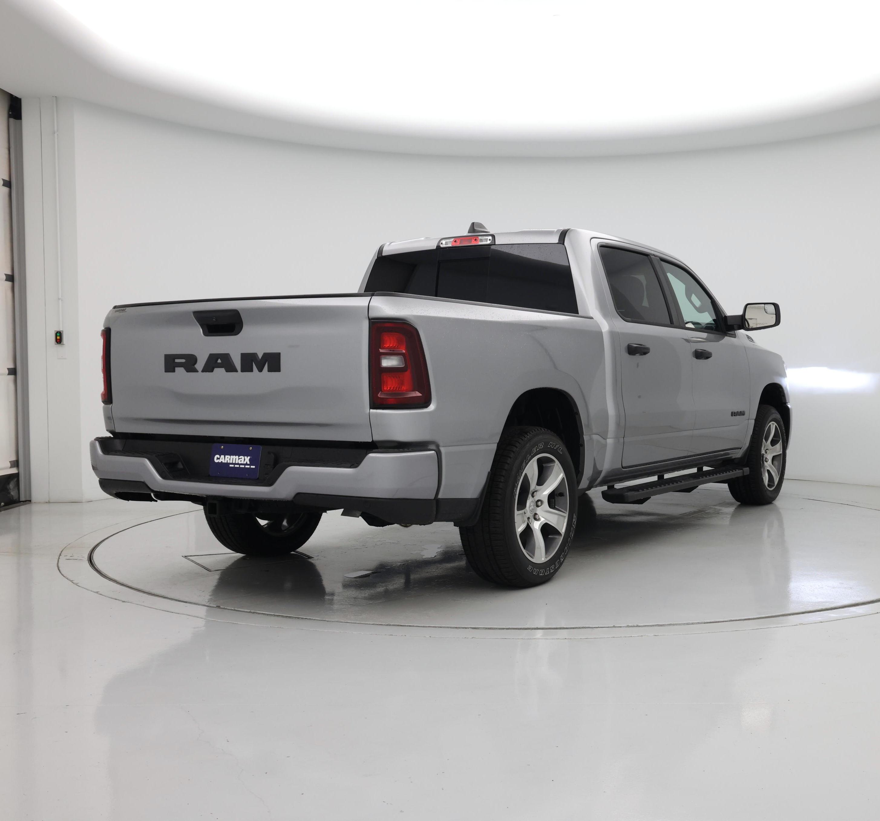 Thumbnail: 2025 RAM 1500 - 8