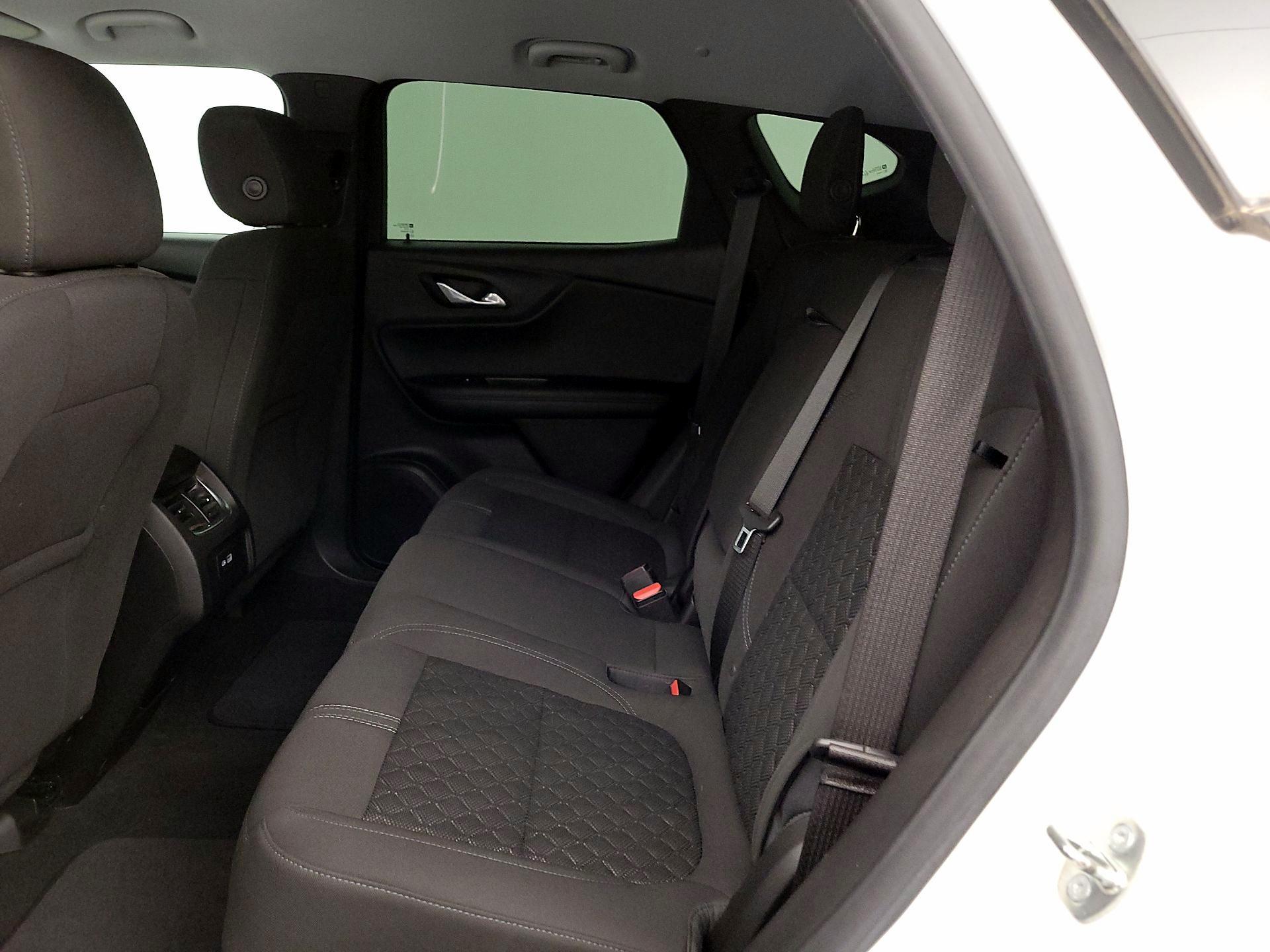 Thumbnail: 2021 Chevrolet Blazer - 19