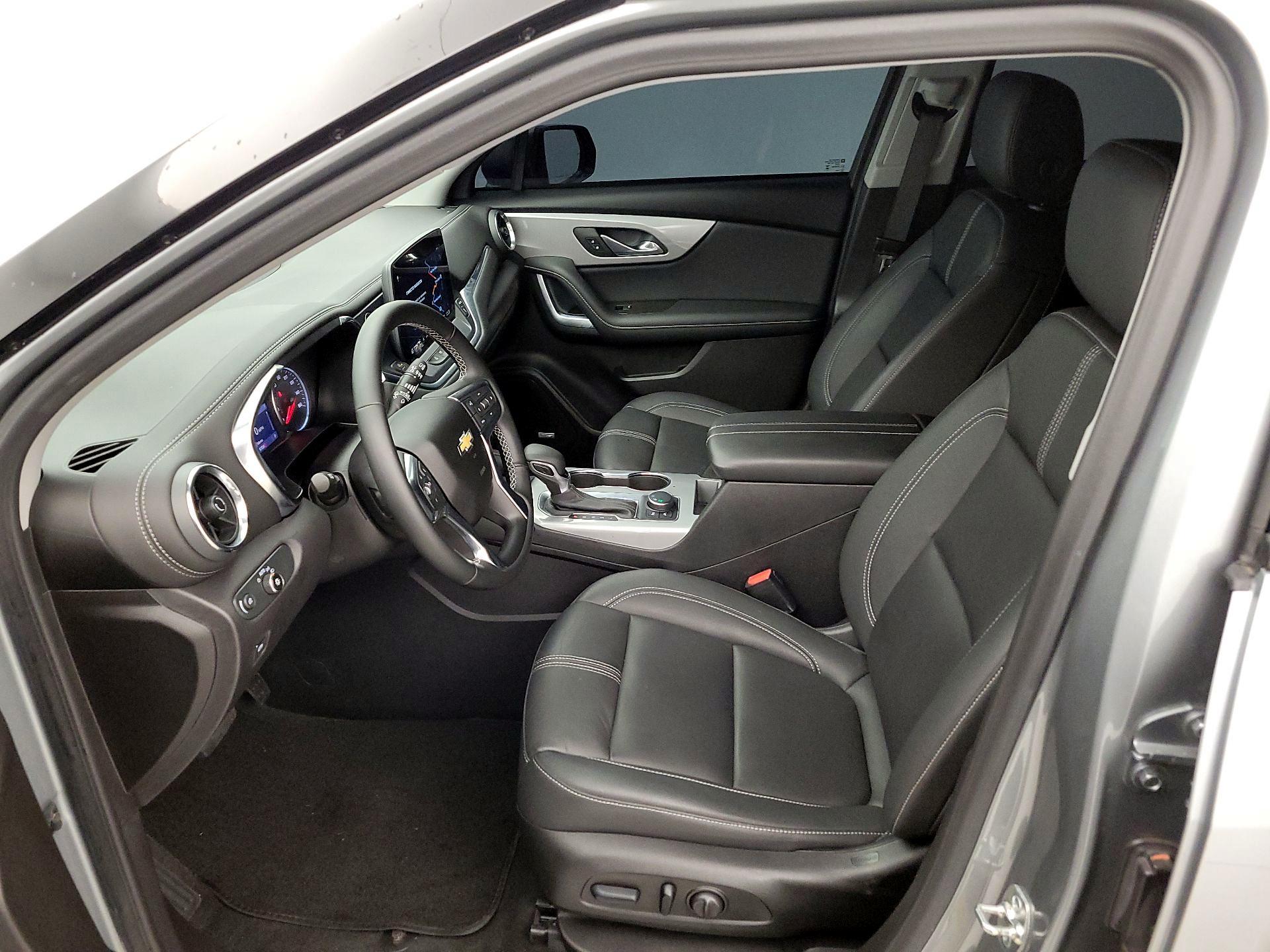 Thumbnail: 2024 Chevrolet Blazer - 11