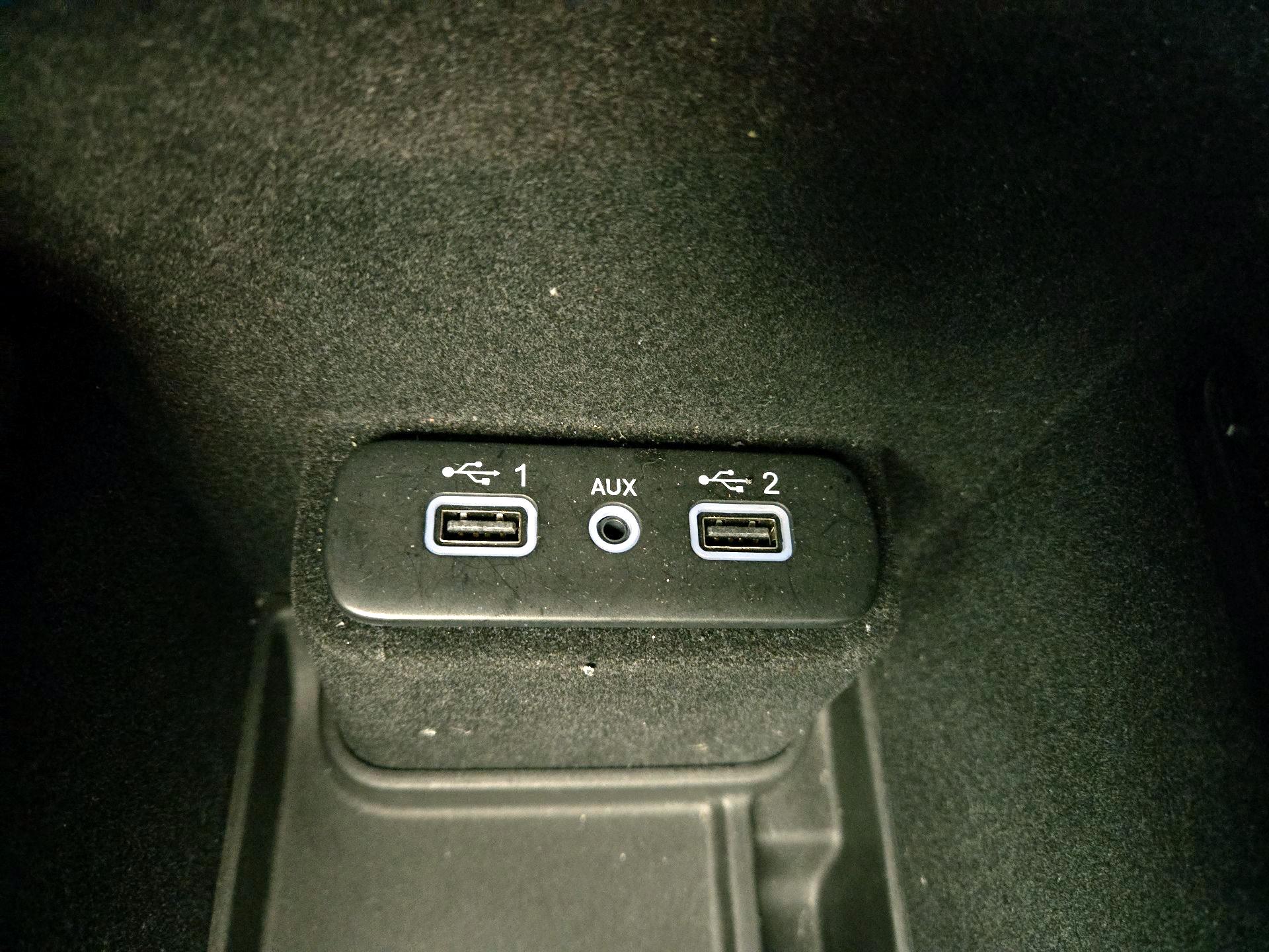 Thumbnail: 2023 Dodge Charger - 18