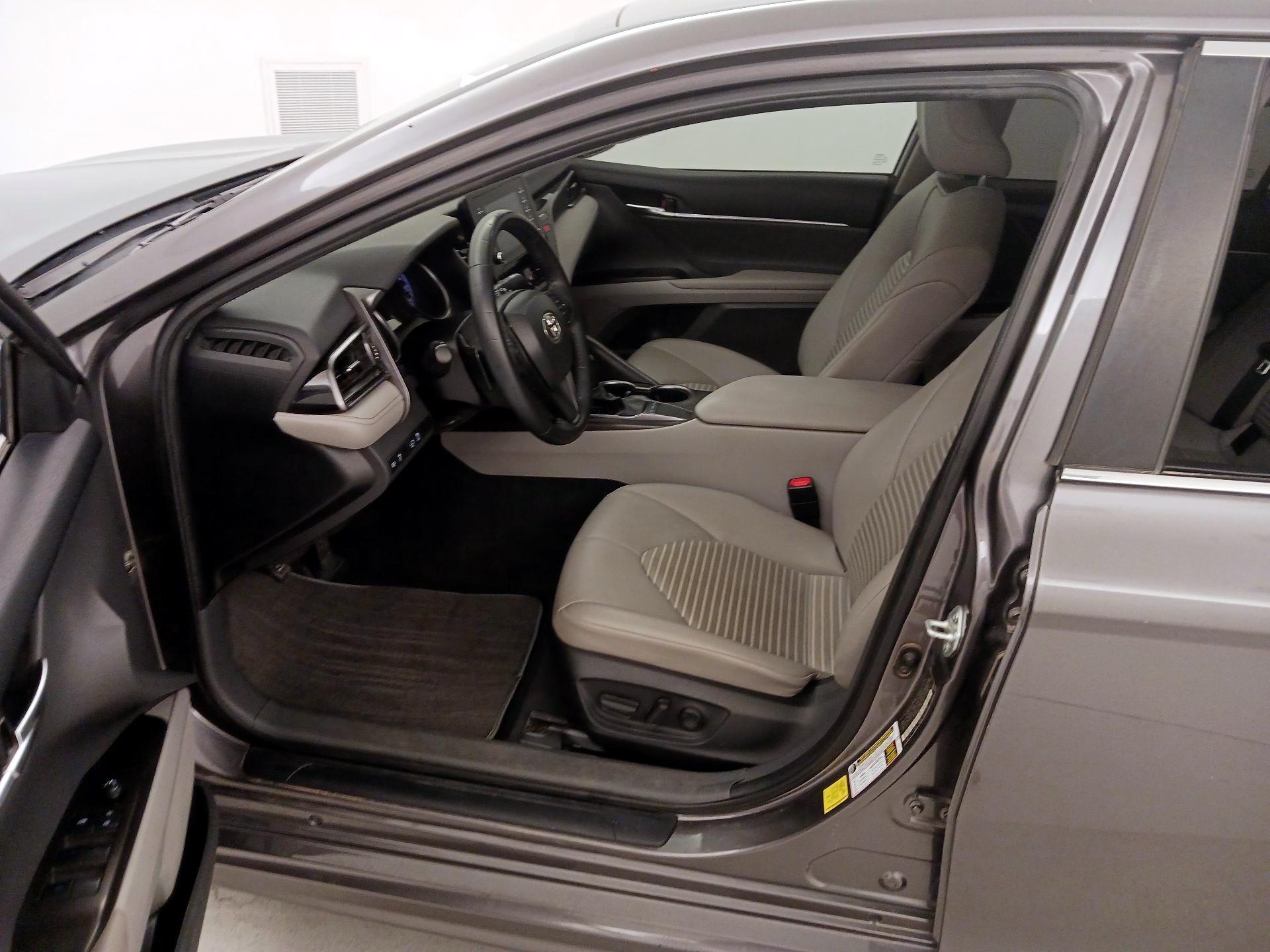 Thumbnail: 2023 Toyota Camry - 11