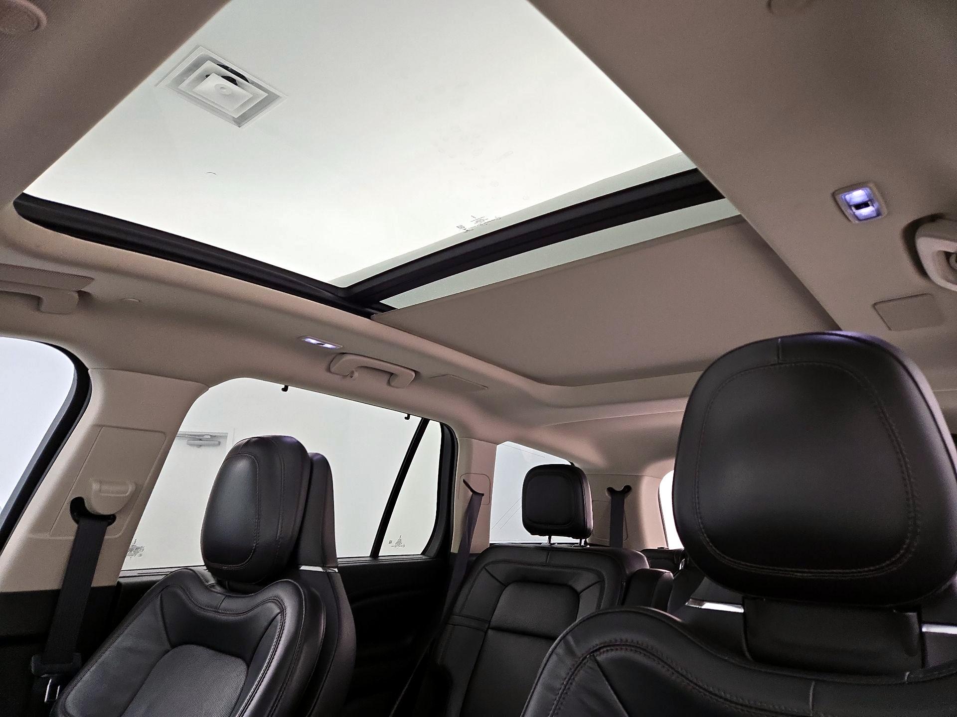 Thumbnail: 2020 Lincoln Aviator - 20