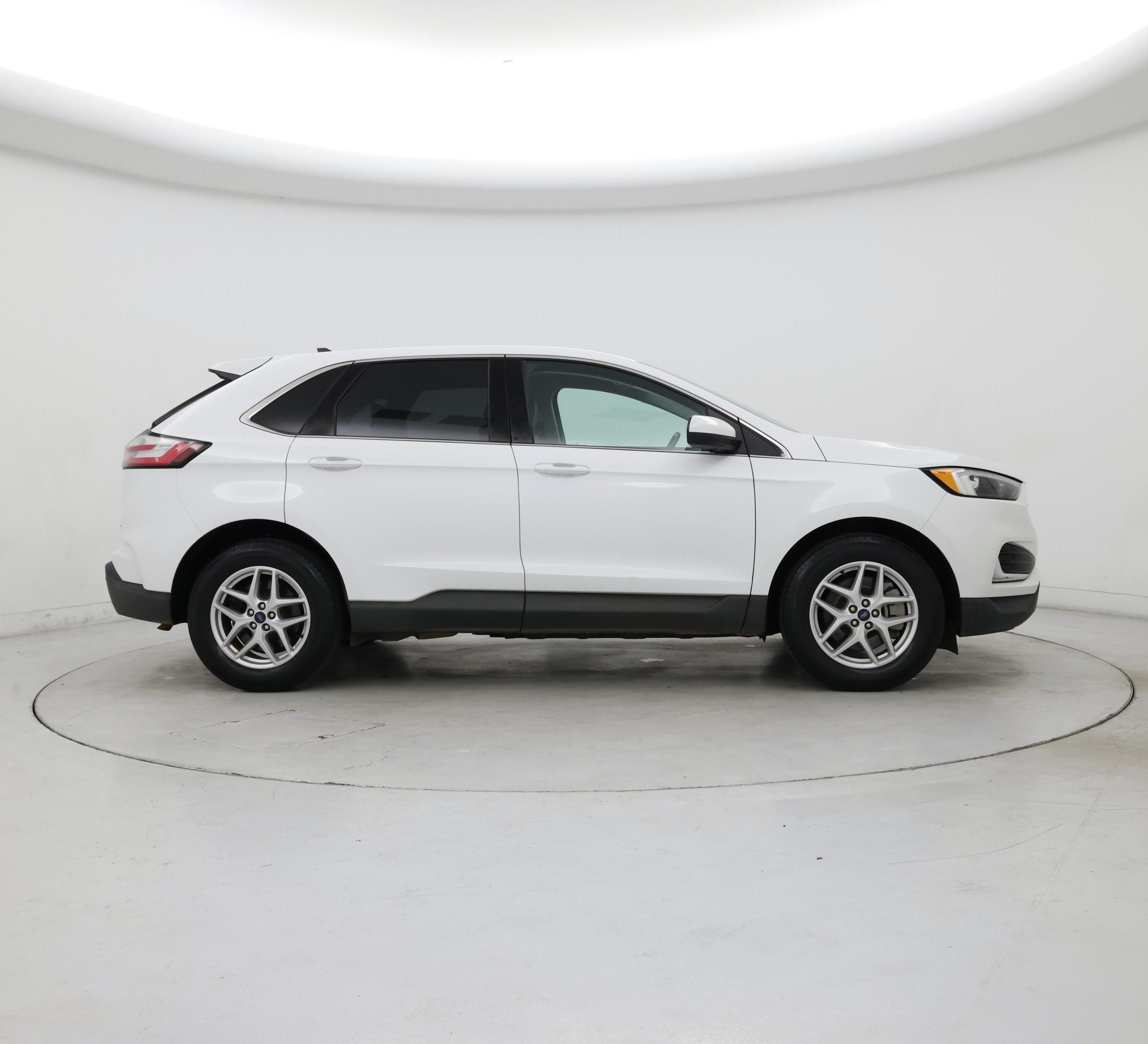 Thumbnail: 2022 Ford Edge - 7