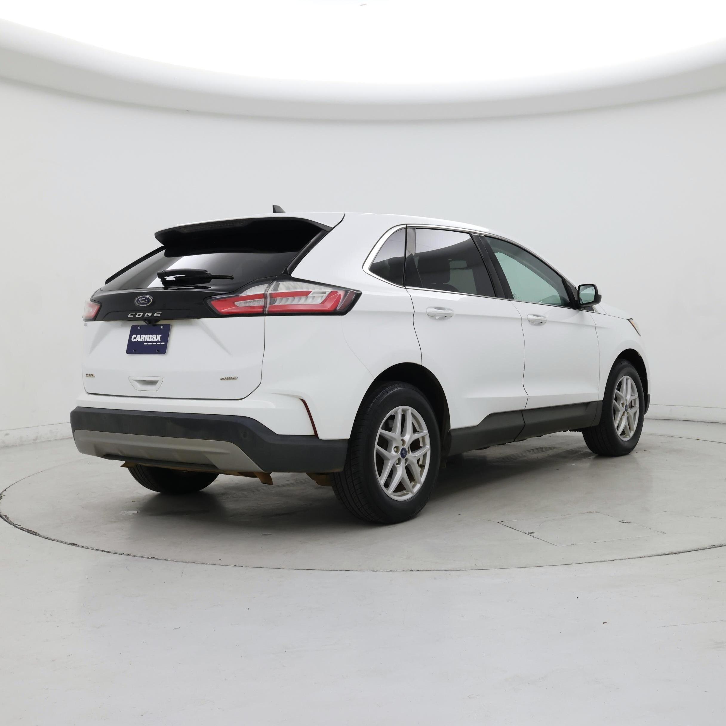 Thumbnail: 2022 Ford Edge - 8