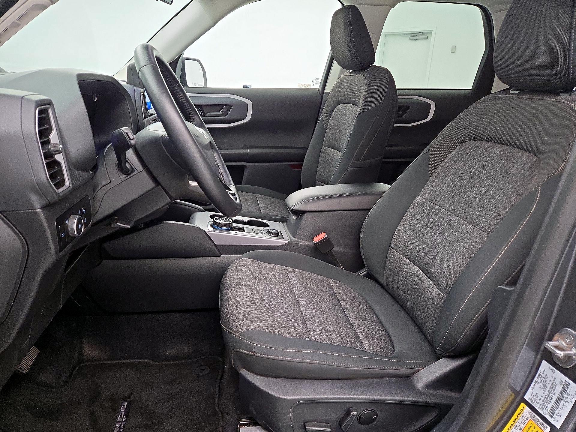 Thumbnail: 2023 Ford Bronco Sport - 11