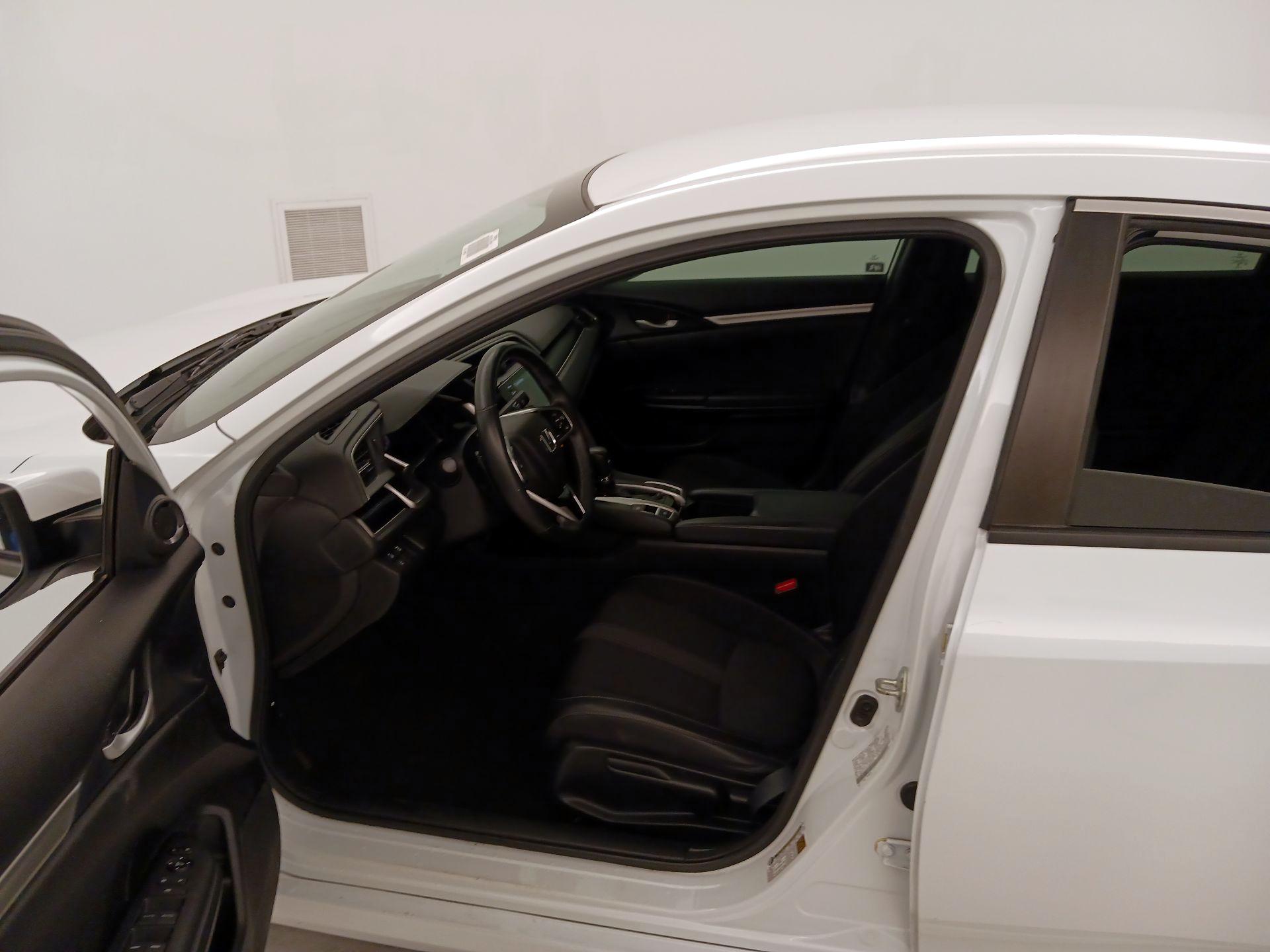 Thumbnail: 2020 Honda Civic - 11