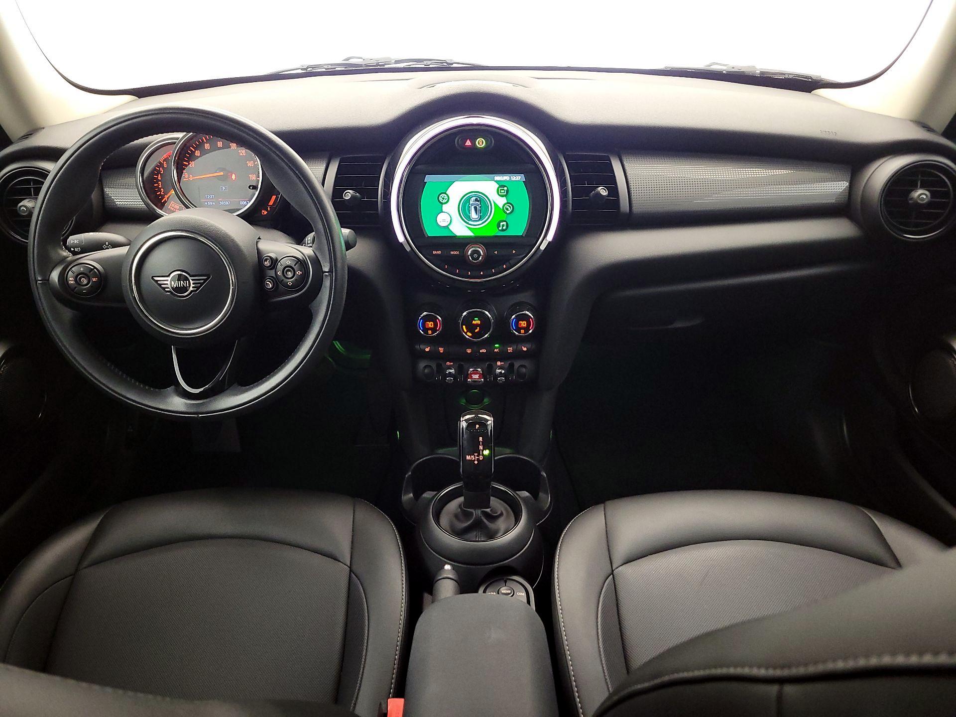 Thumbnail: 2020 MINI Cooper Hardtop - 9