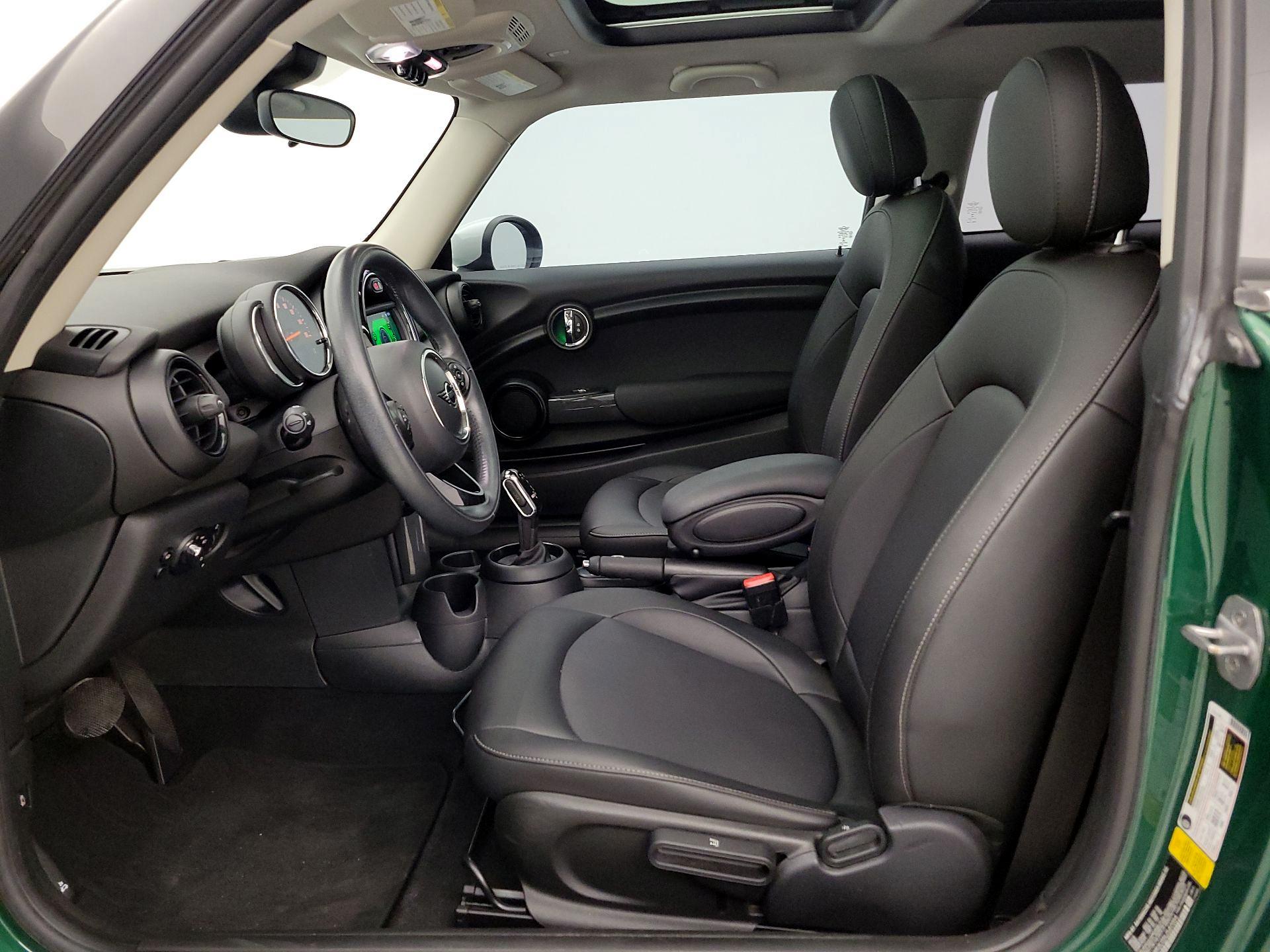 Thumbnail: 2020 MINI Cooper Hardtop - 11