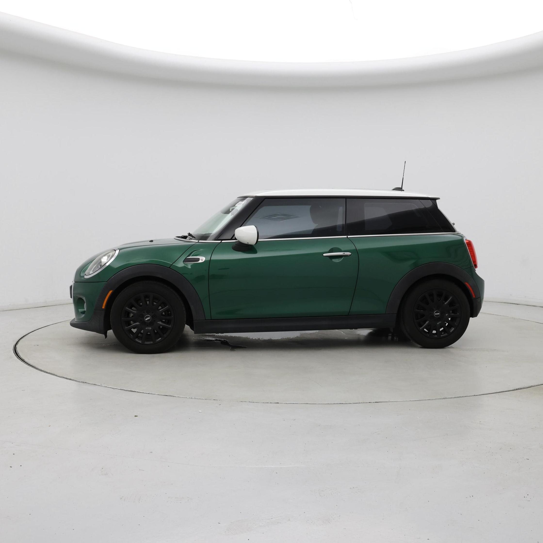 Thumbnail: 2020 MINI Cooper Hardtop - 3