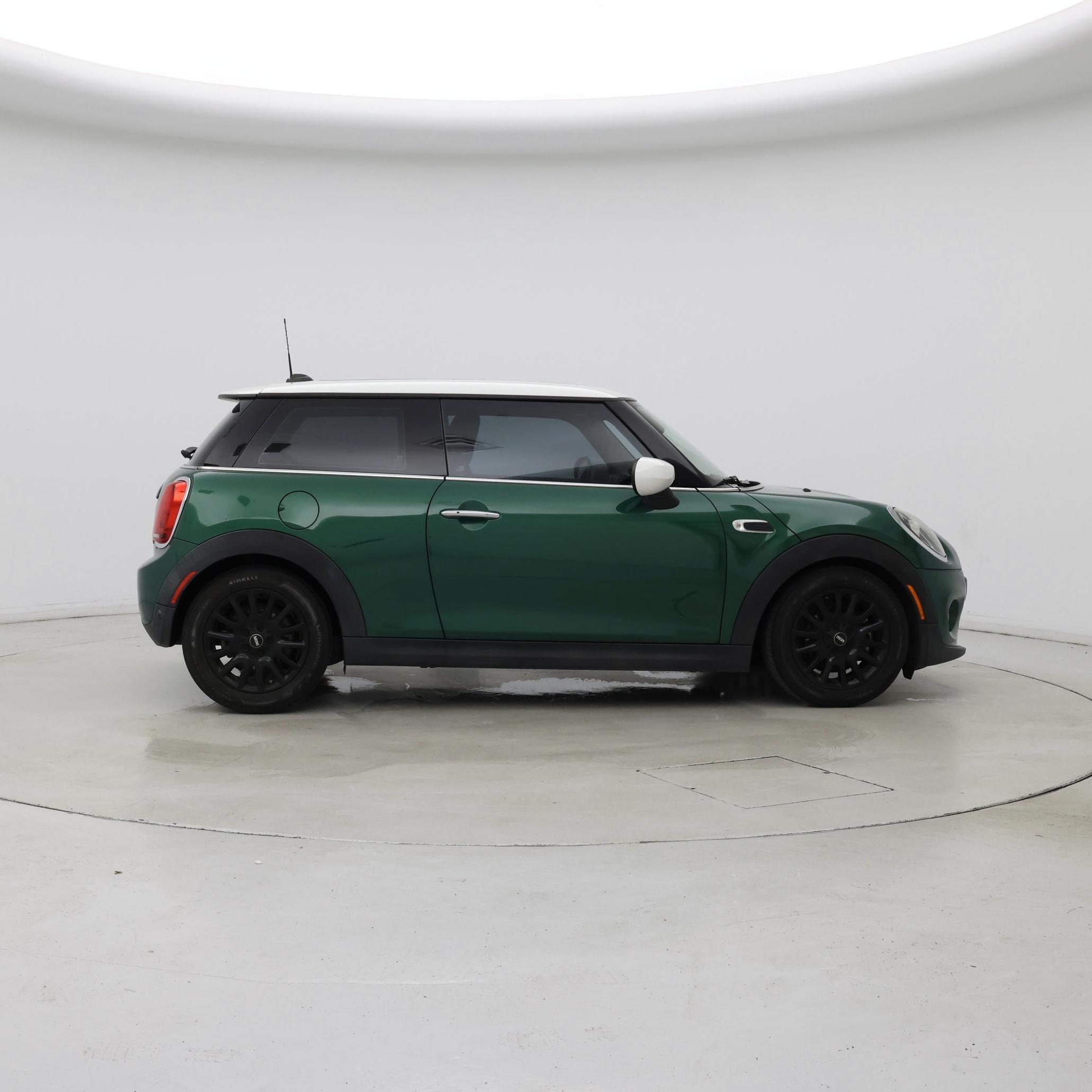 Thumbnail: 2020 MINI Cooper Hardtop - 7