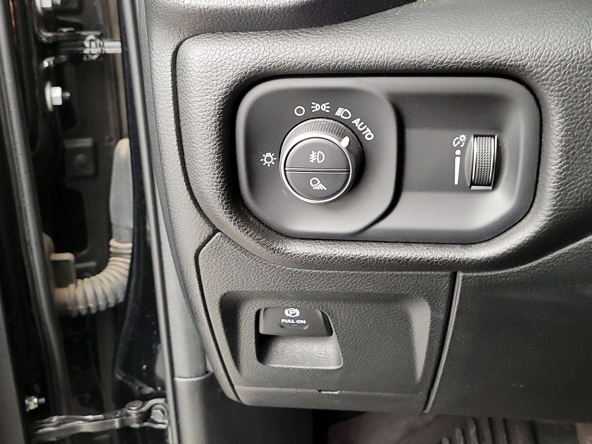 Thumbnail: 2023 RAM 1500 - 13