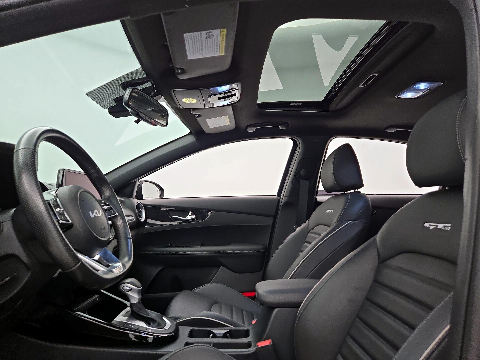 Thumbnail: 2024 Kia Forte - 20