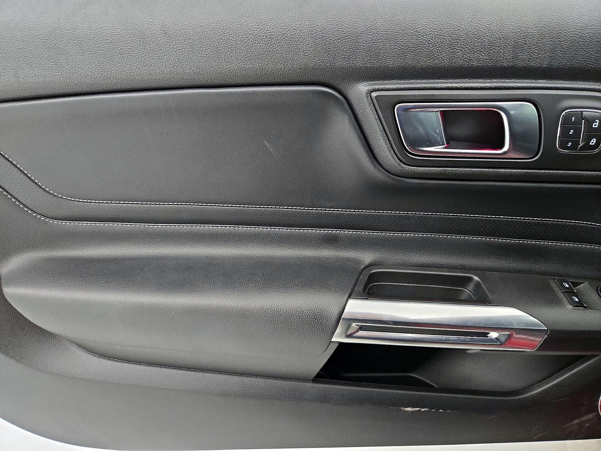 Thumbnail: 2022 Ford Mustang - 12