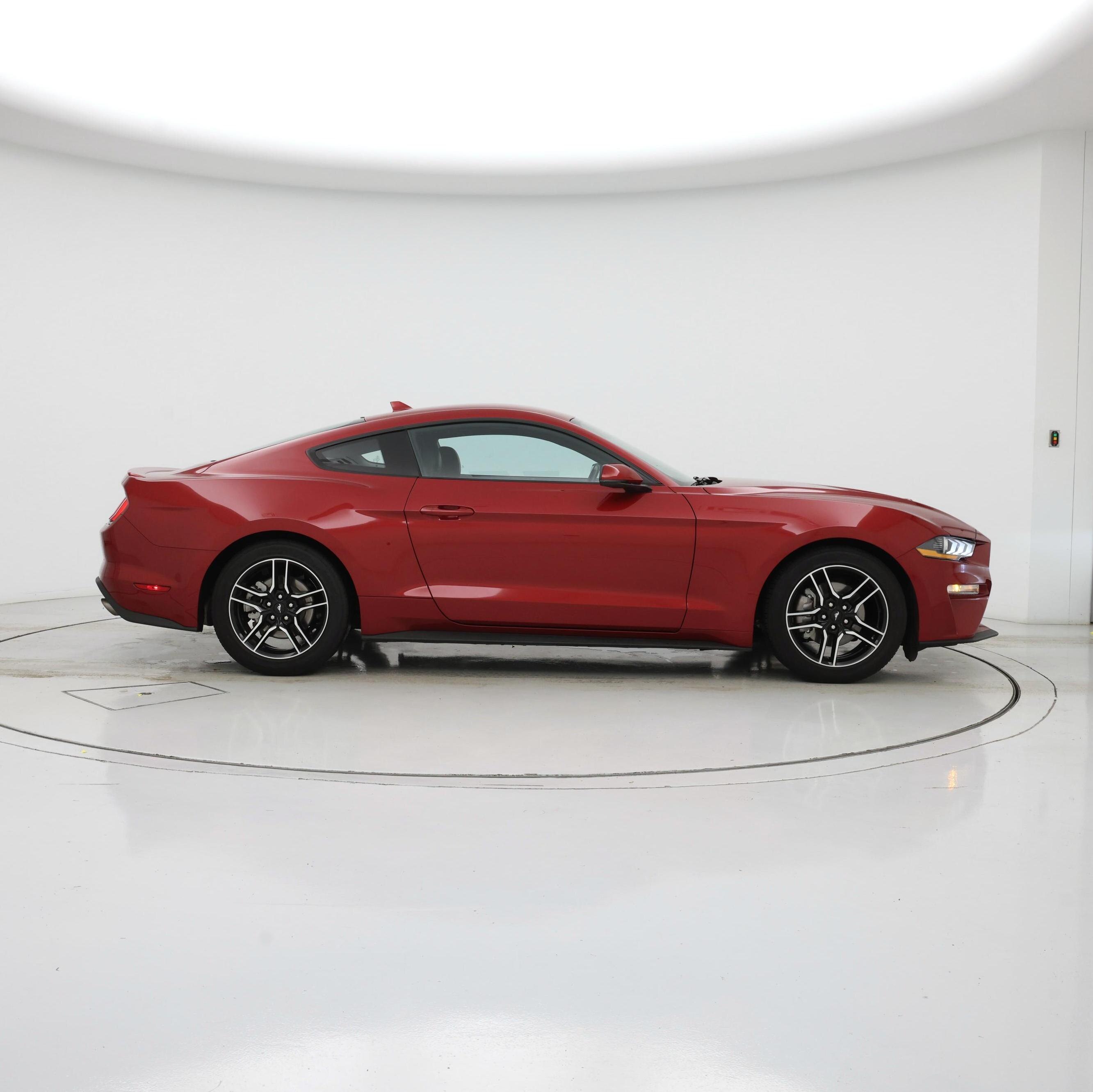 Thumbnail: 2022 Ford Mustang - 7