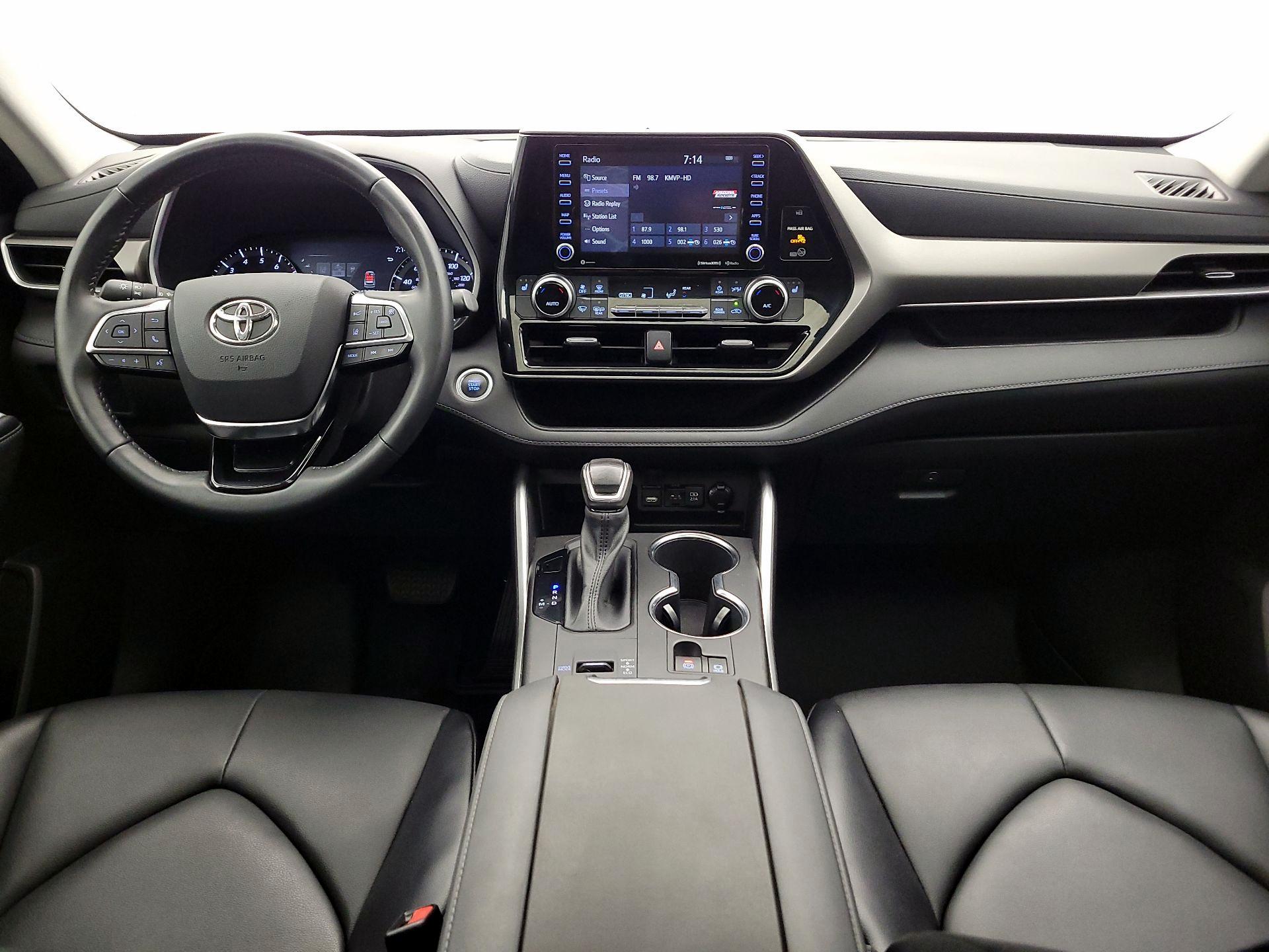 Thumbnail: 2021 Toyota Highlander - 9